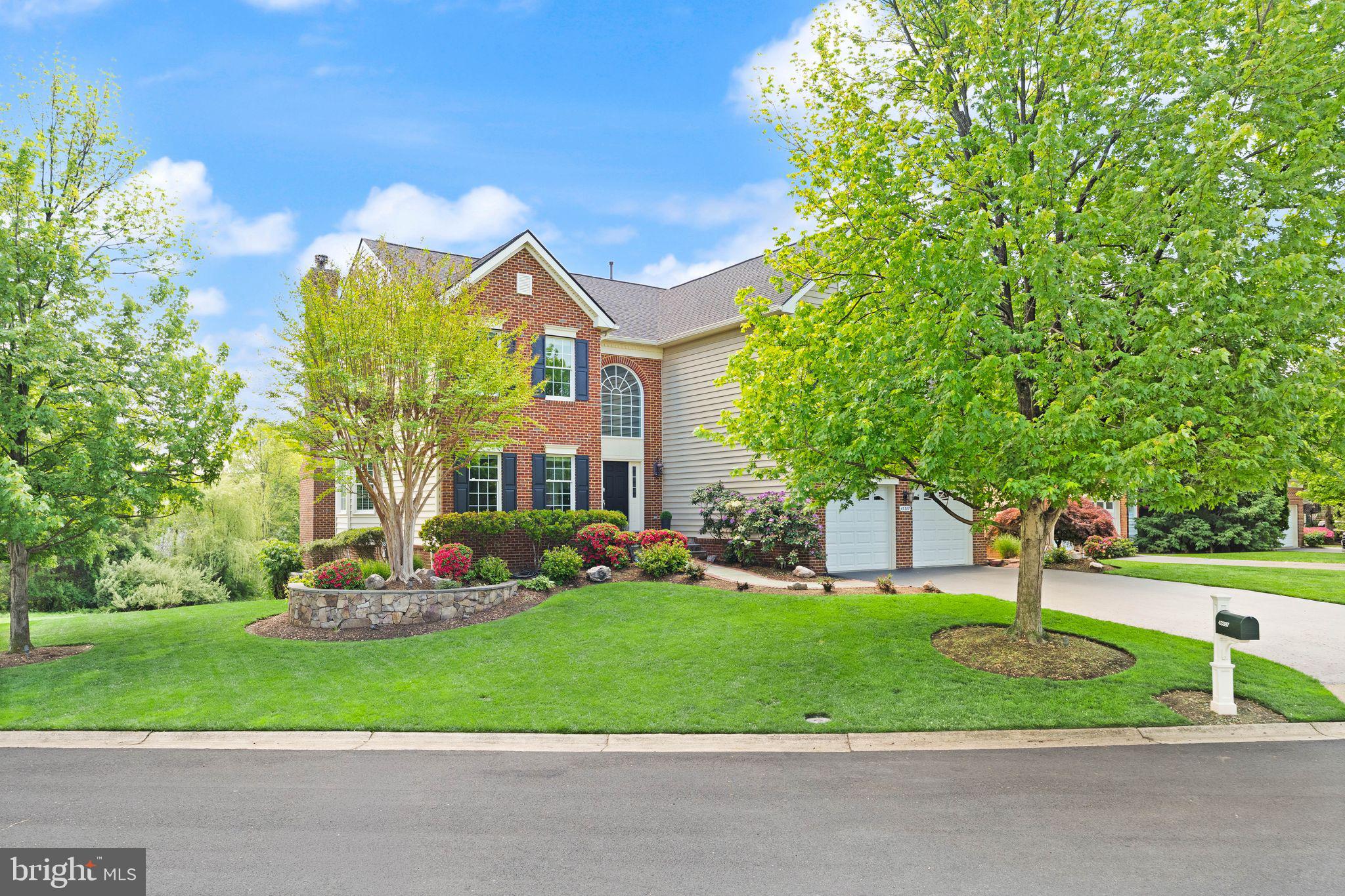 BELMONT COUNTRY CLUB - Residential