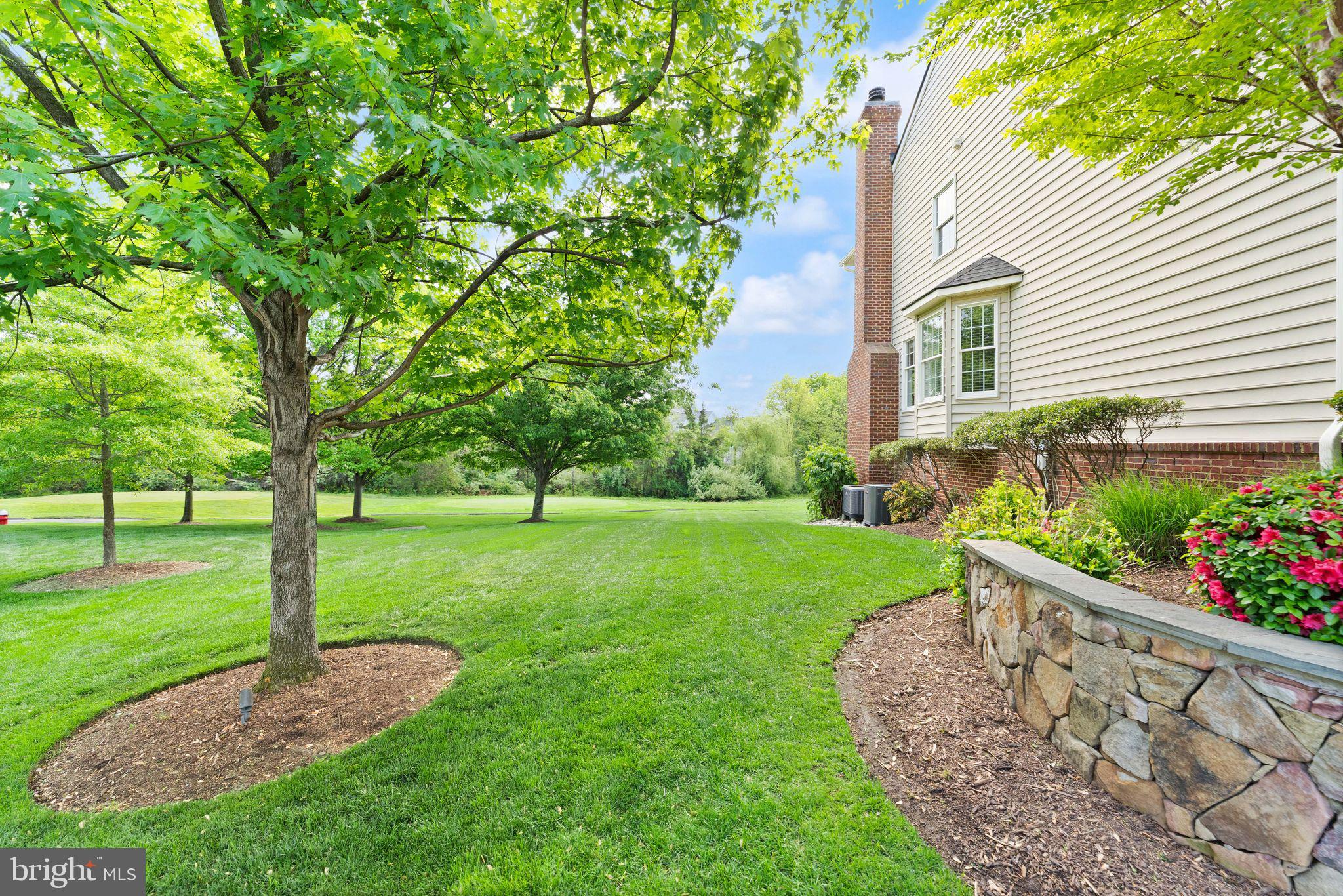 BELMONT COUNTRY CLUB - Residential