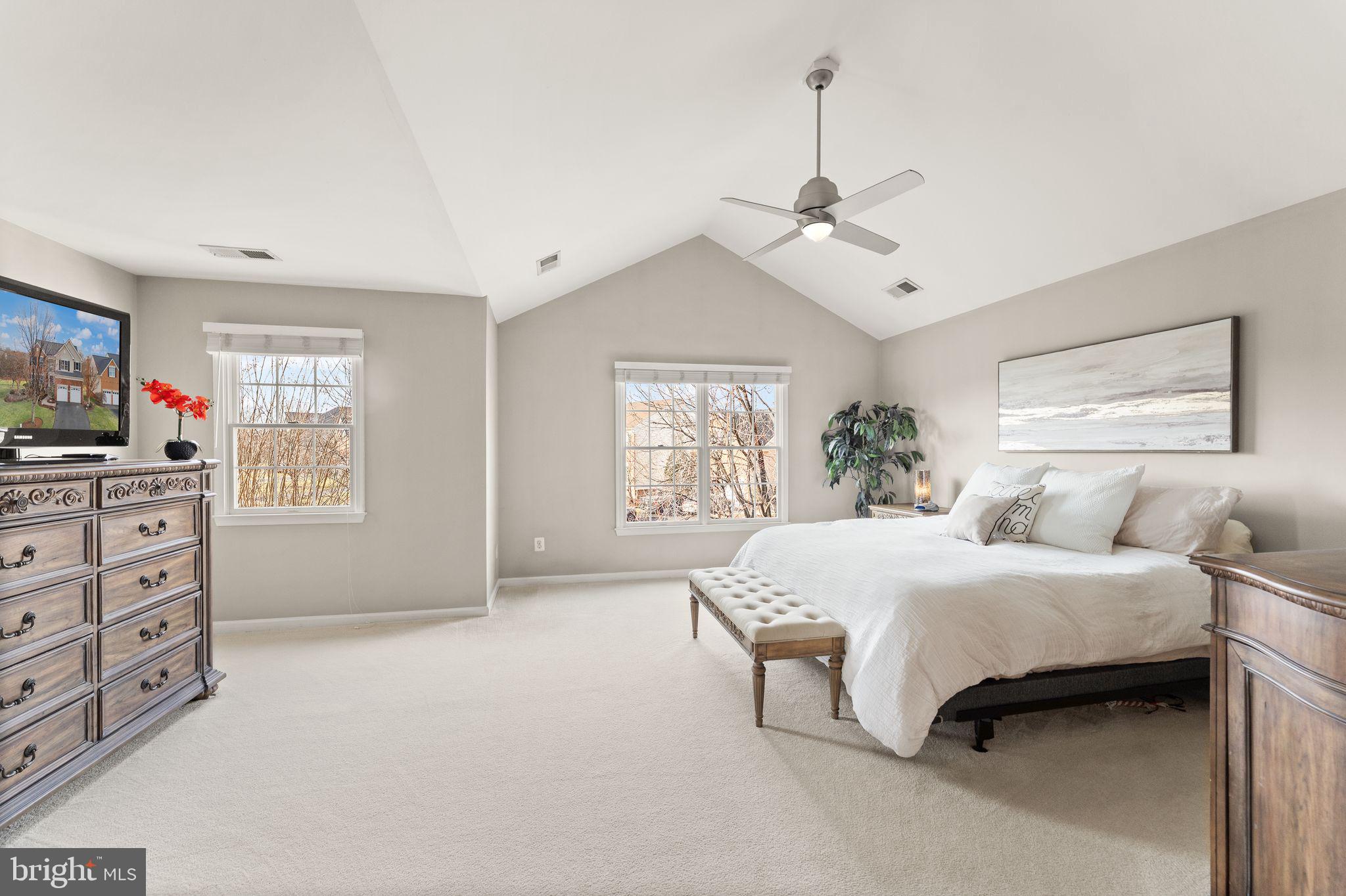 BELMONT COUNTRY CLUB - Residential