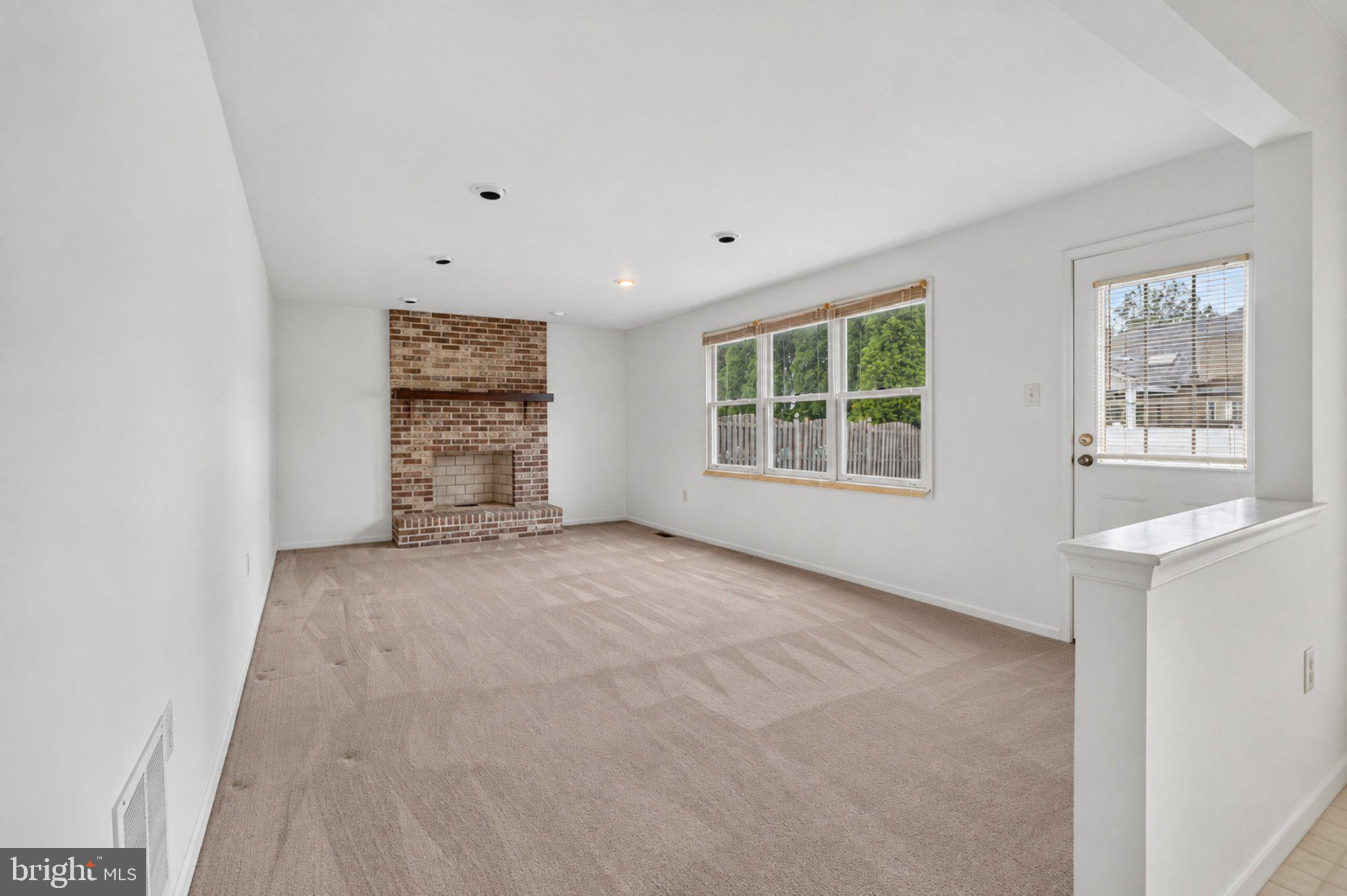 153 HUNSICKER DRIVE