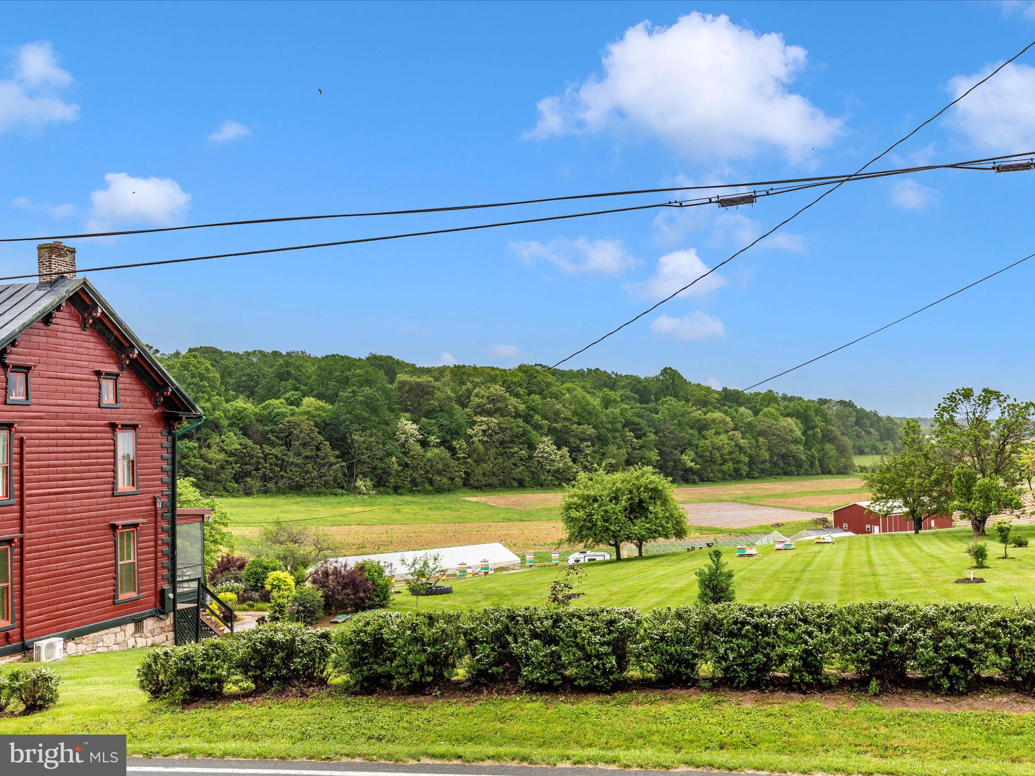 UNIONTOWN - Residential