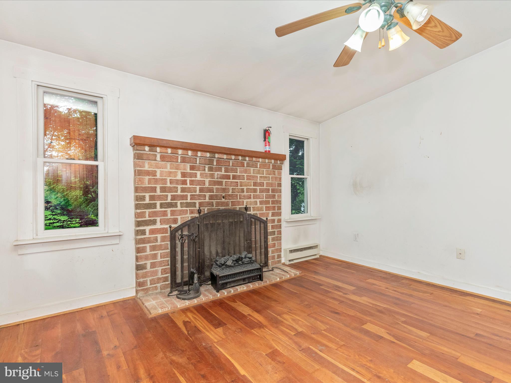 UNIONTOWN - Residential