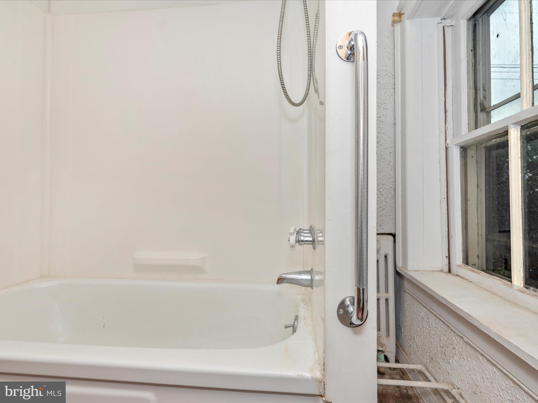 UNIONTOWN - Residential