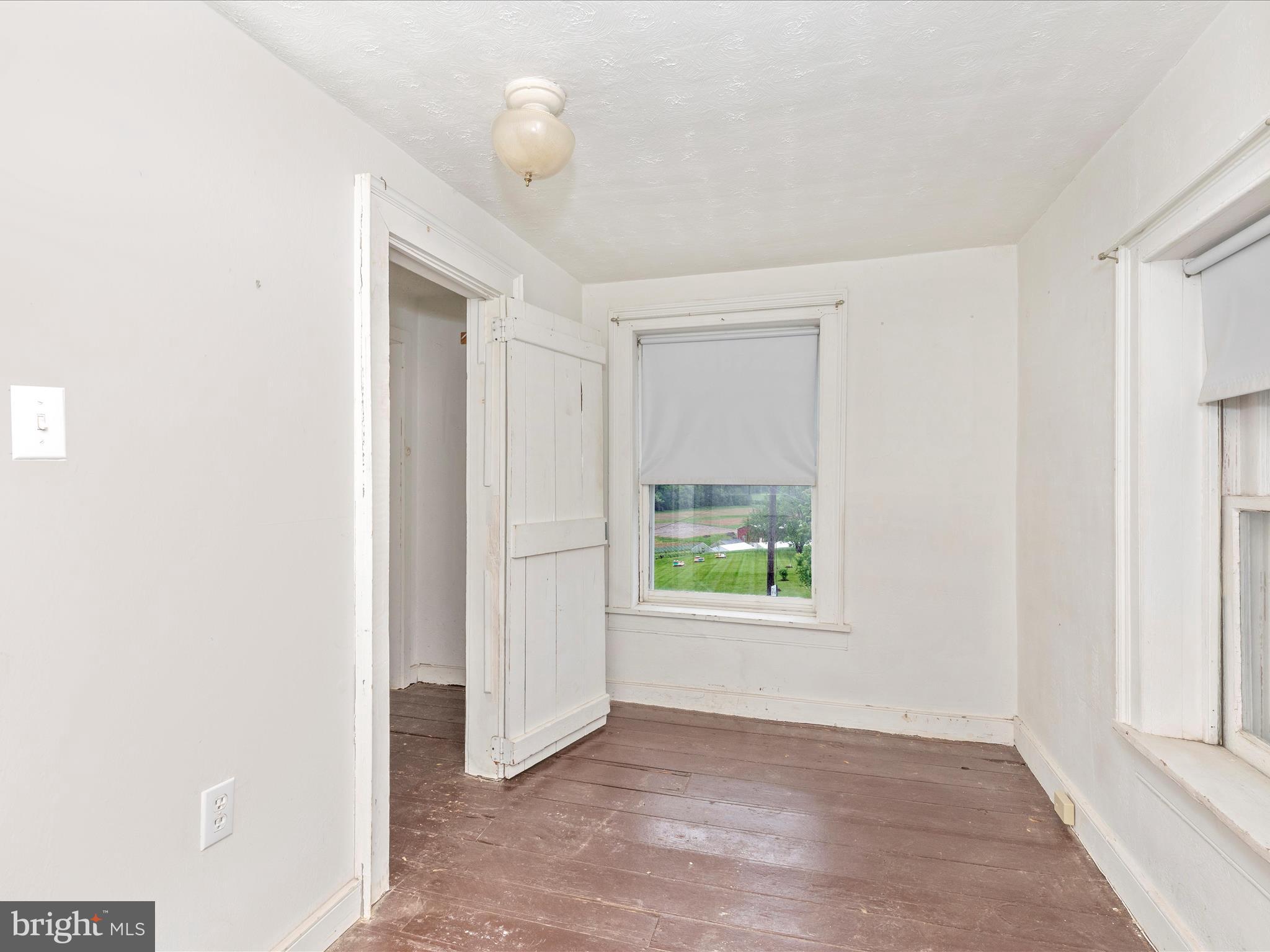 UNIONTOWN - Residential