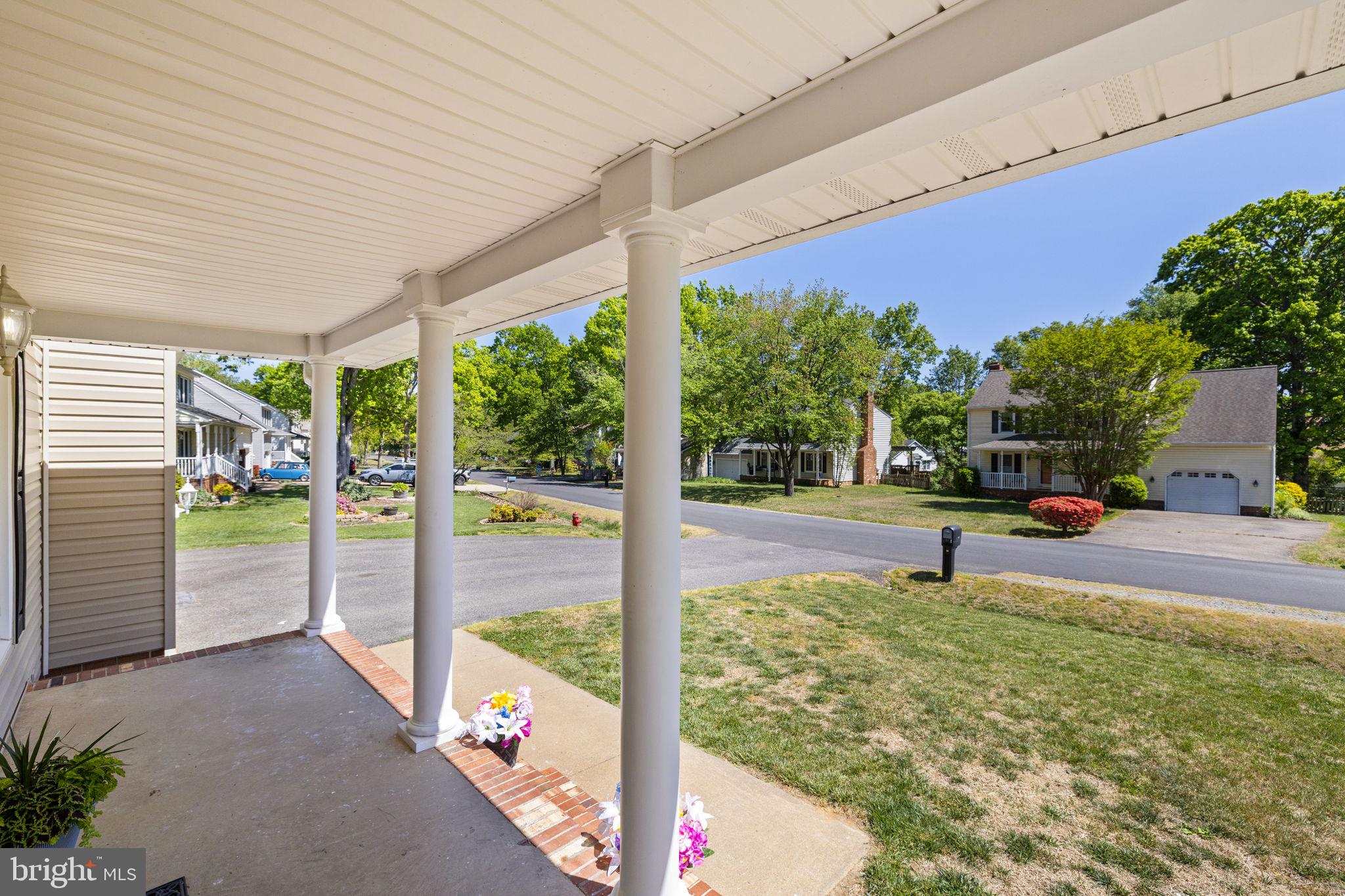 5313 LEAVELLS CROSSING DRIVE