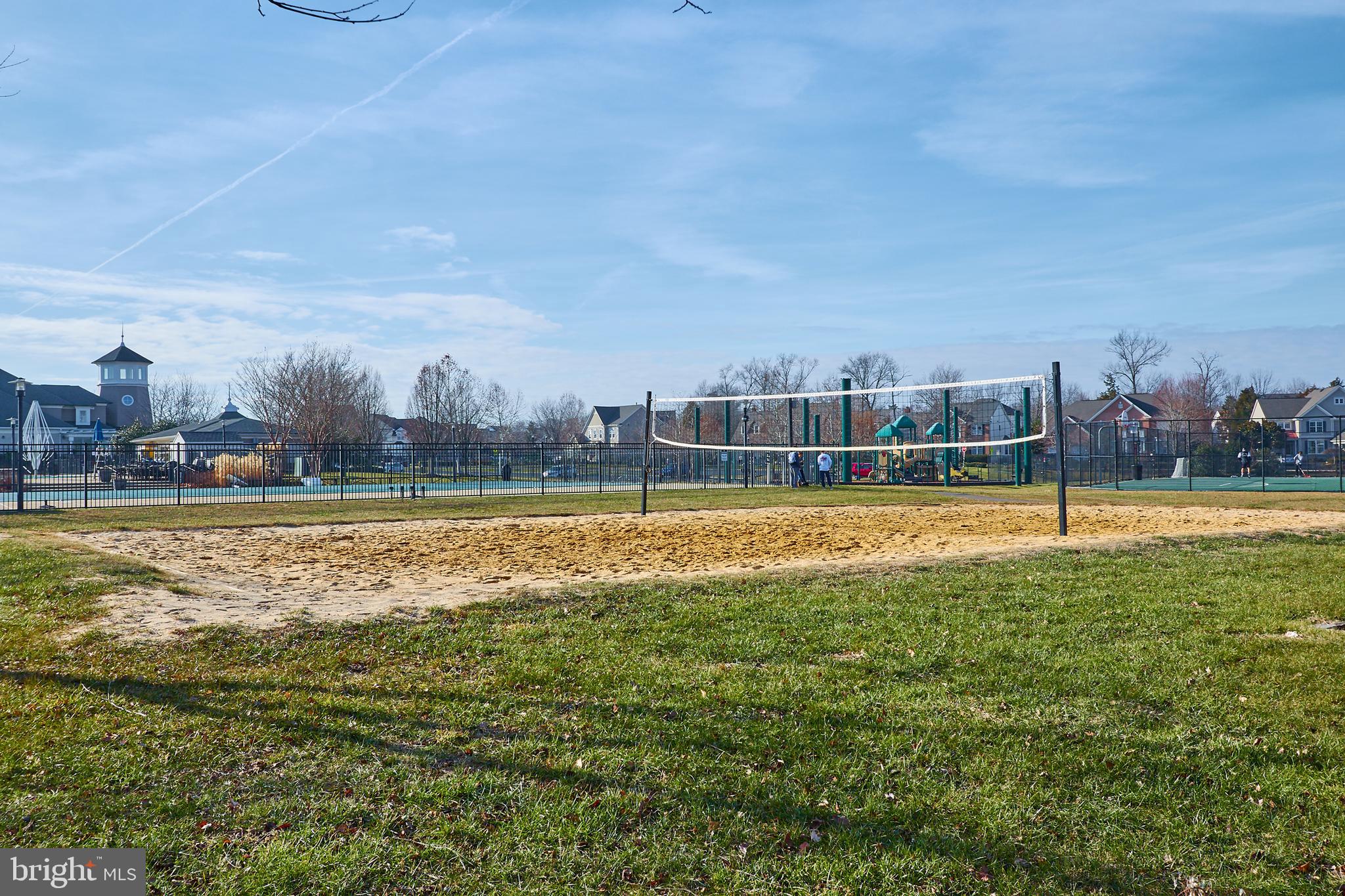 PEMBROOKE - Residential