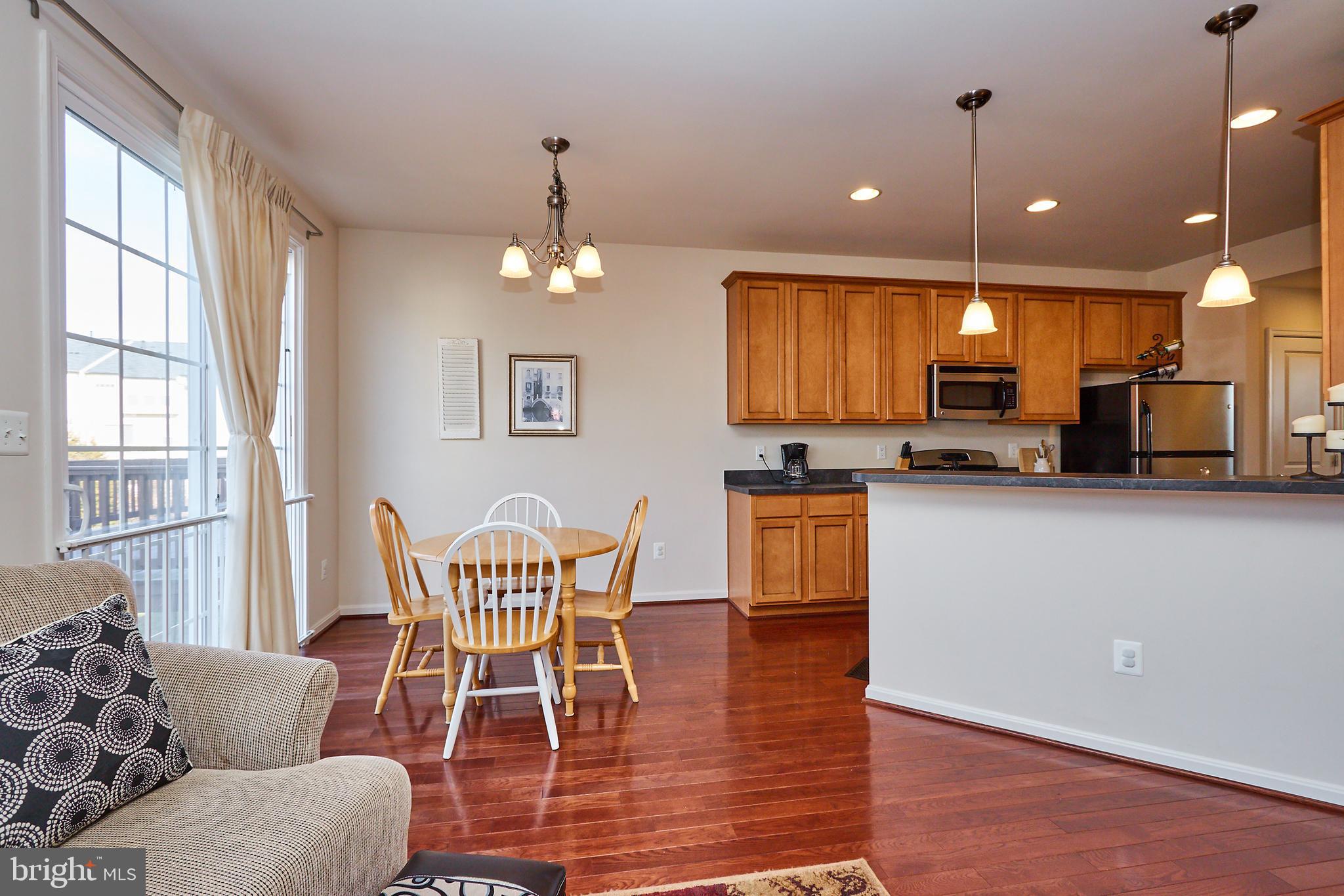 PEMBROOKE - Residential