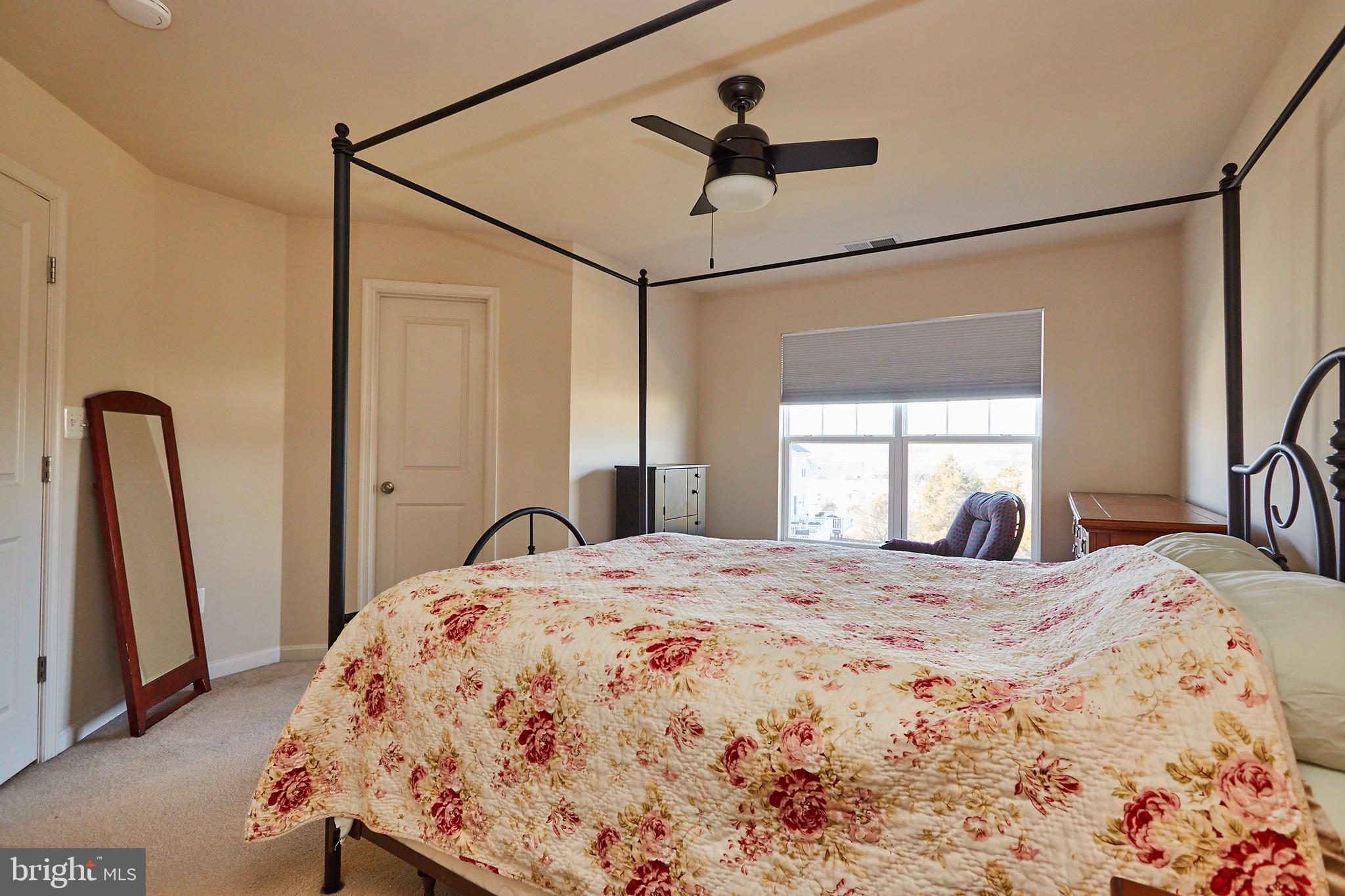 PEMBROOKE - Residential