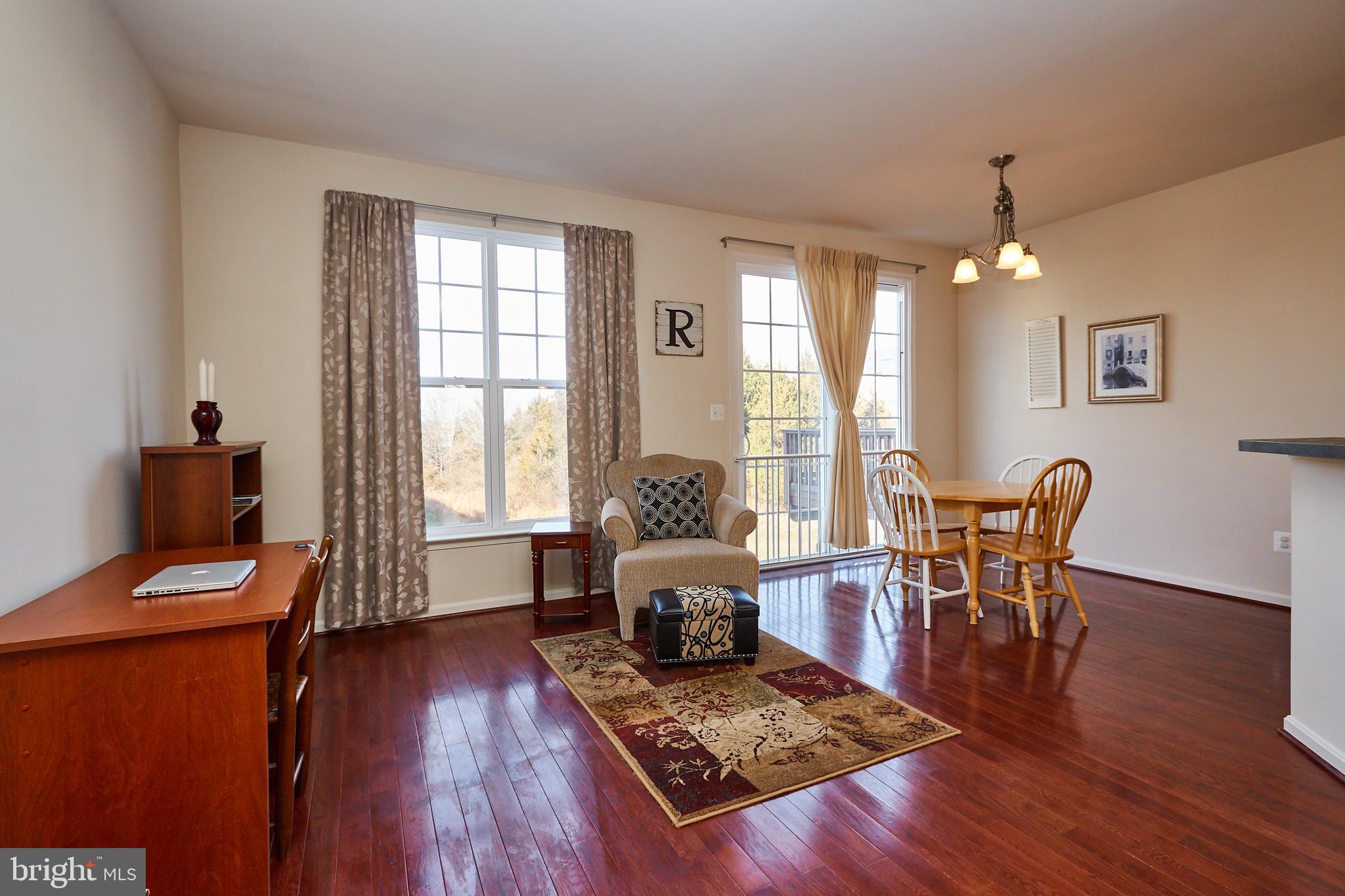 PEMBROOKE - Residential