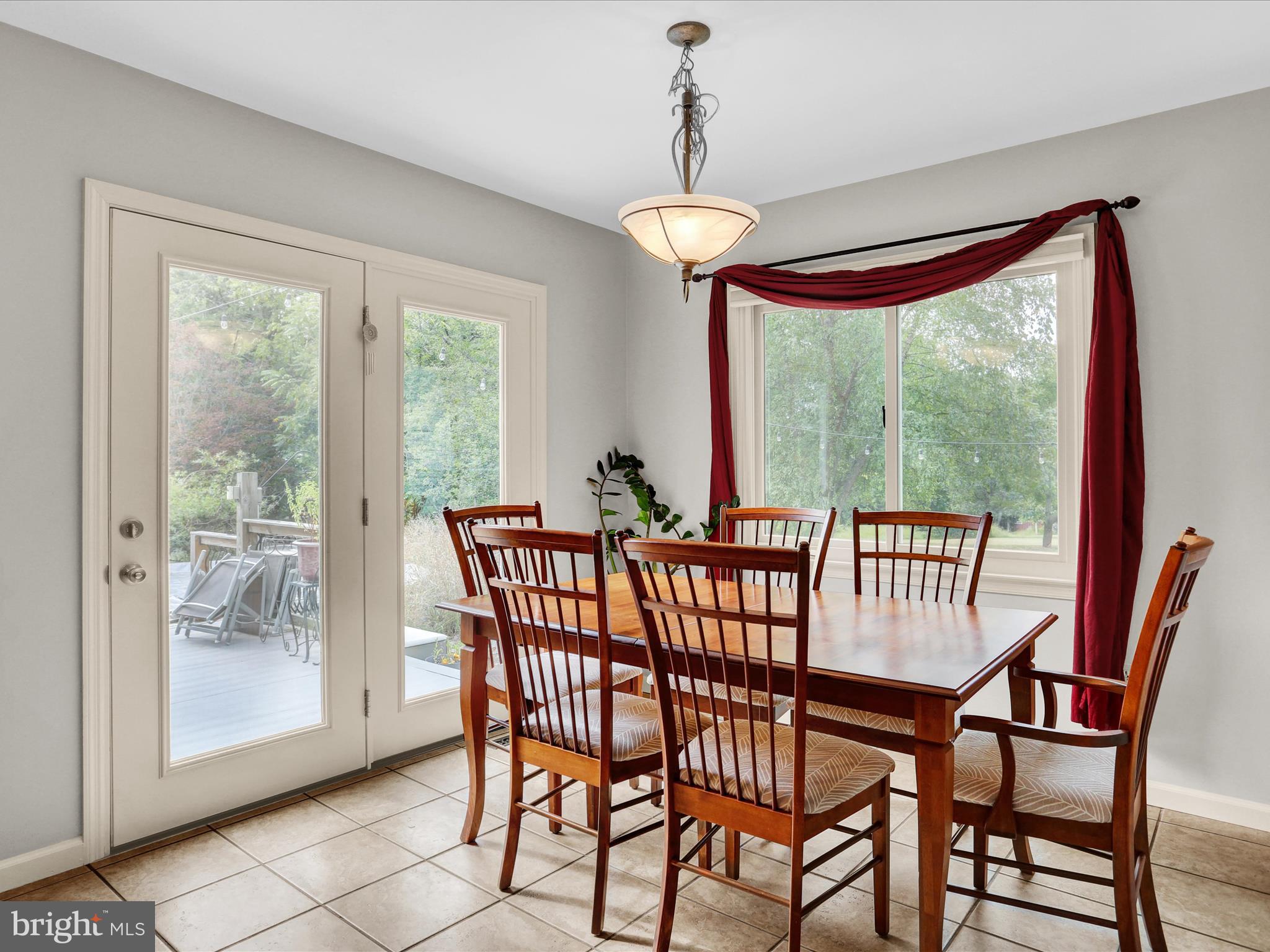 HILLTOP ESTATES NO - Residential