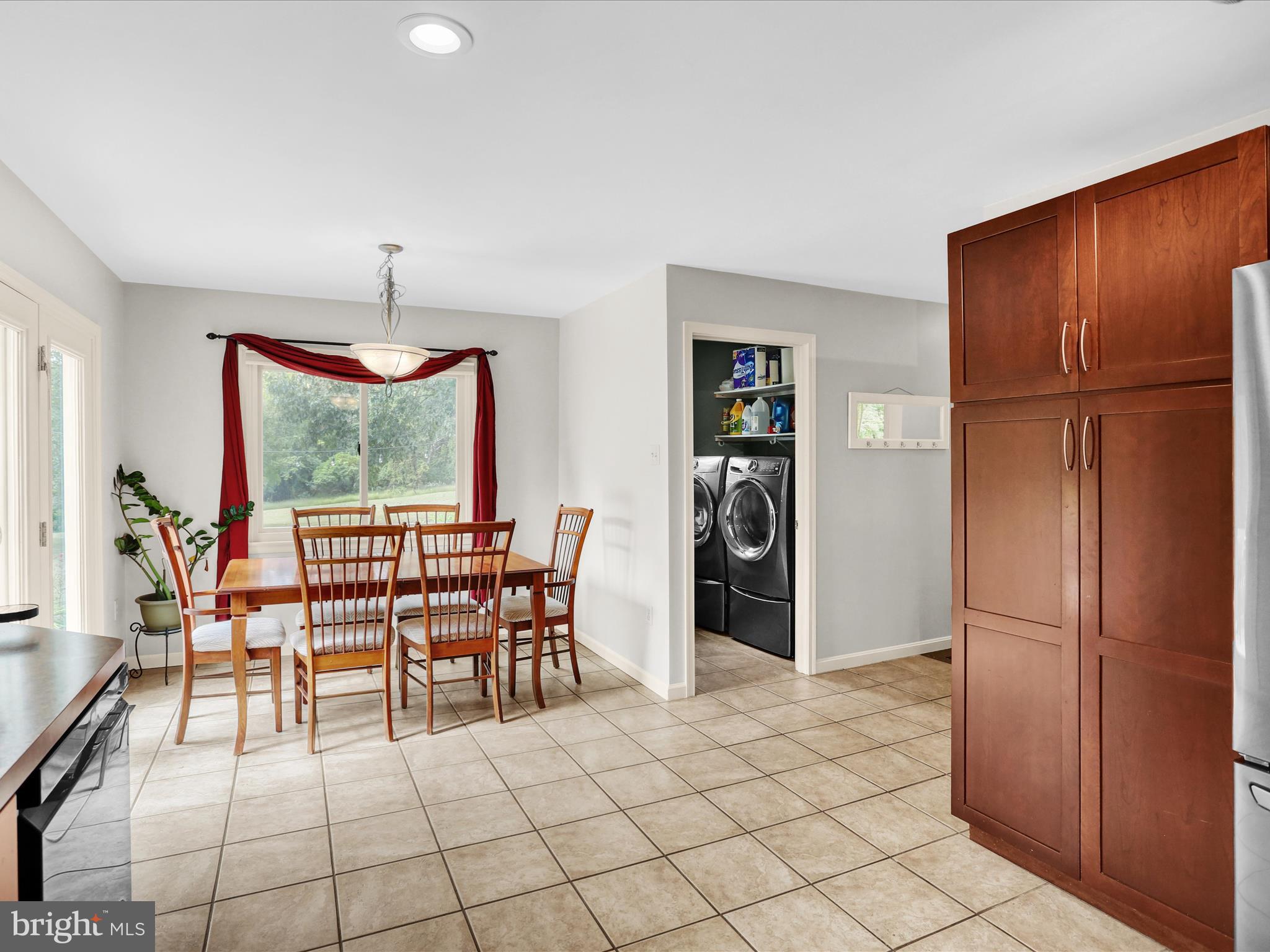 HILLTOP ESTATES NO - Residential