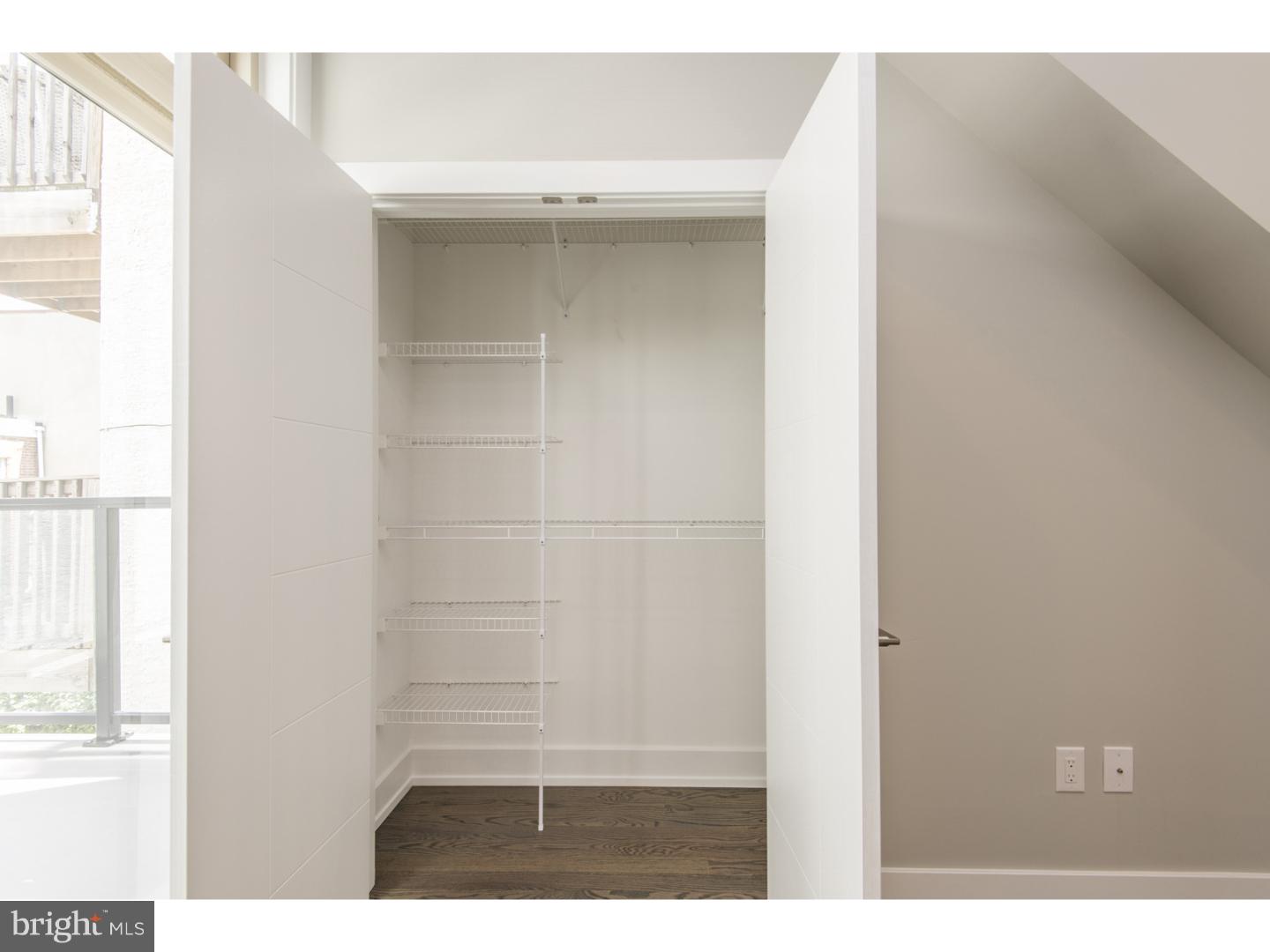 GRADUATE HOSPITAL - Residential Lease