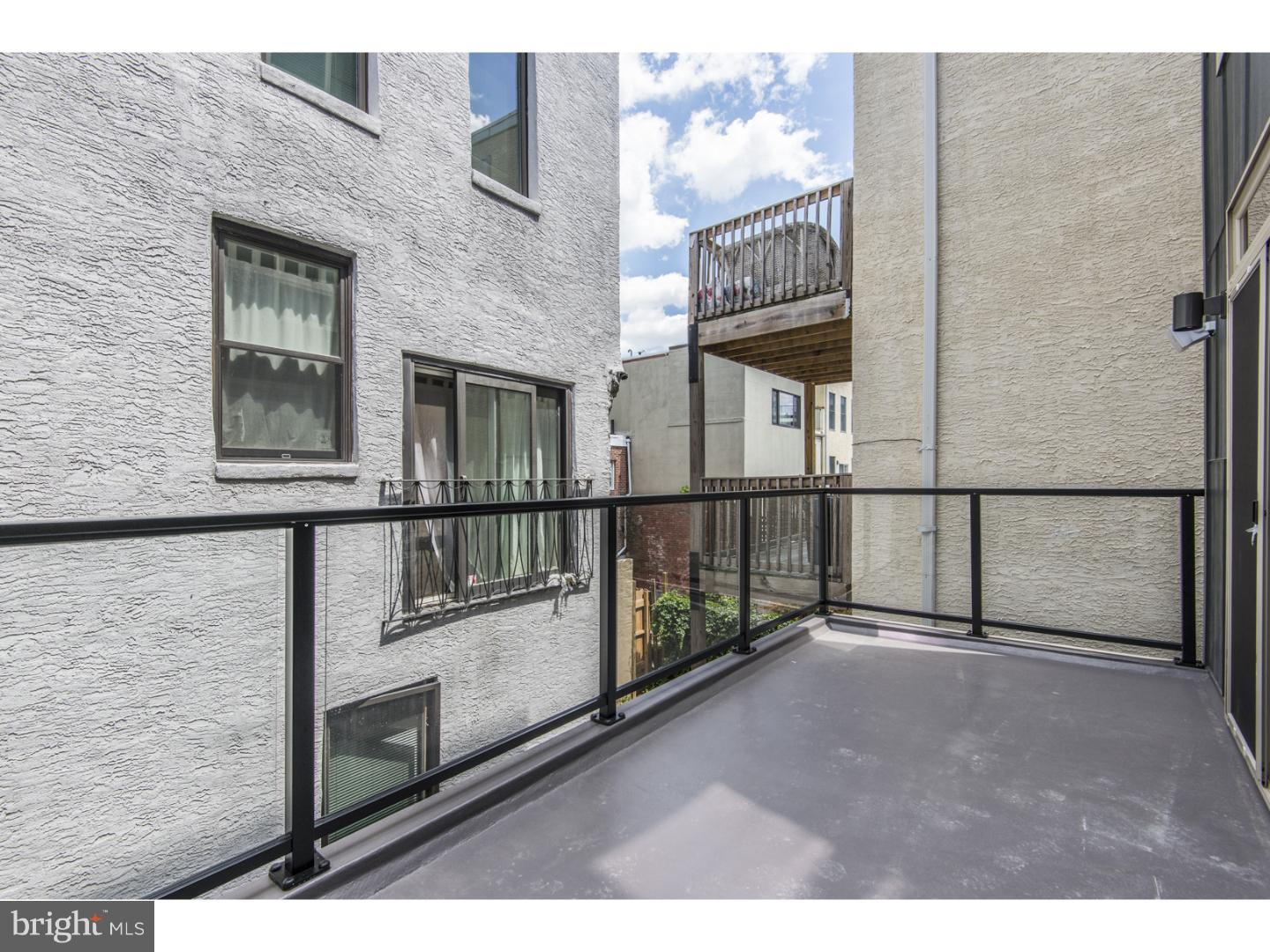 GRADUATE HOSPITAL - Residential Lease