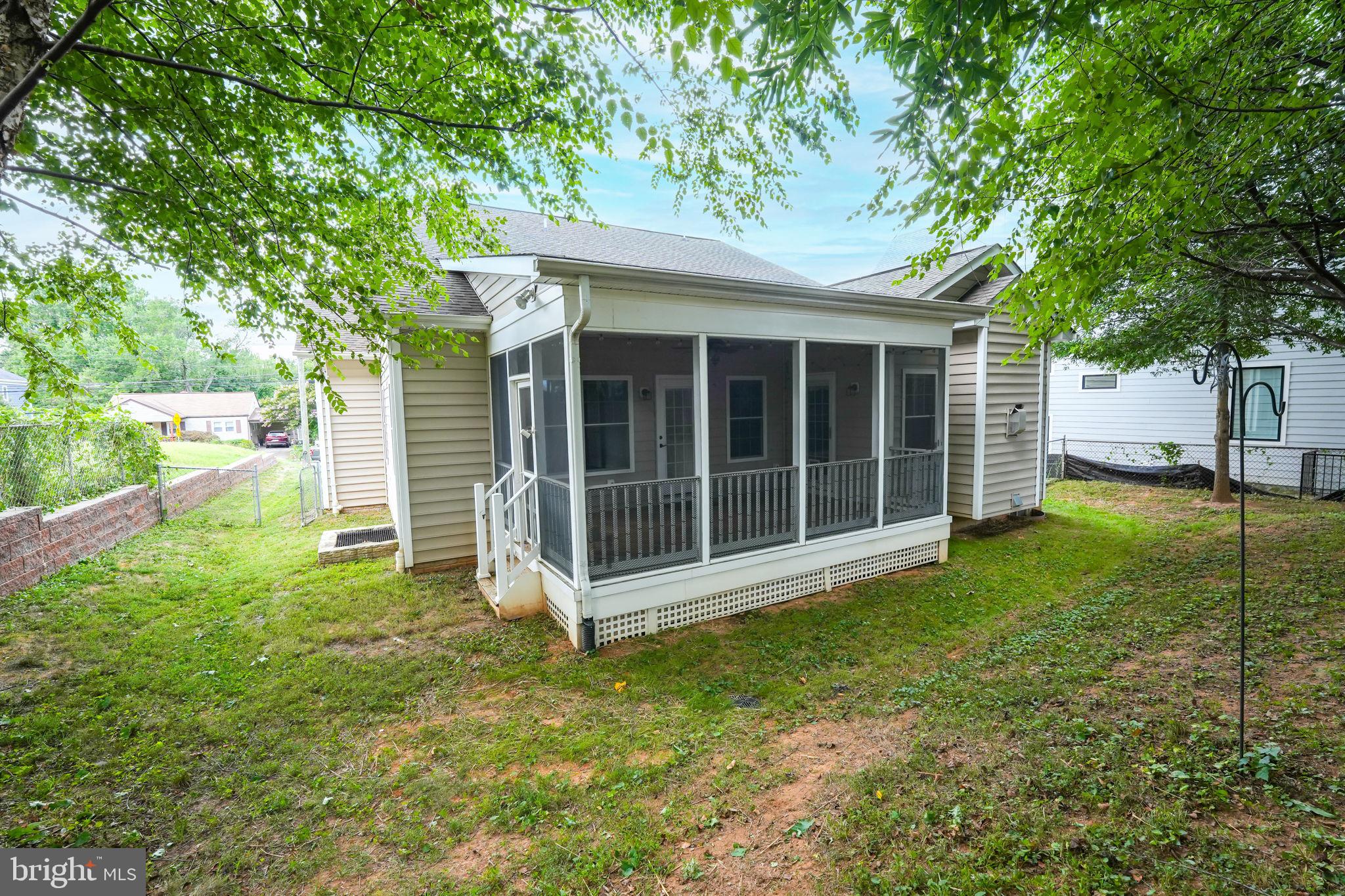 PIMMIT HILLS - Residential