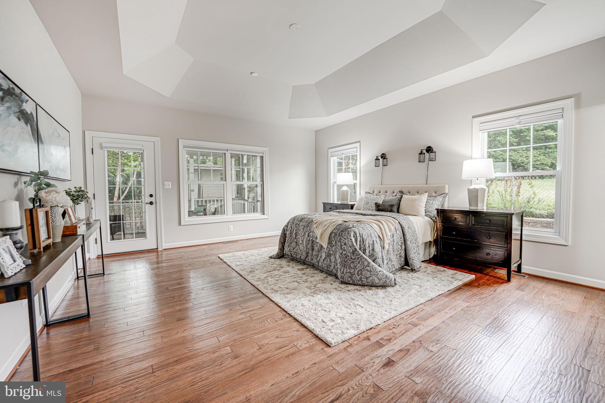 PIMMIT HILLS - Residential