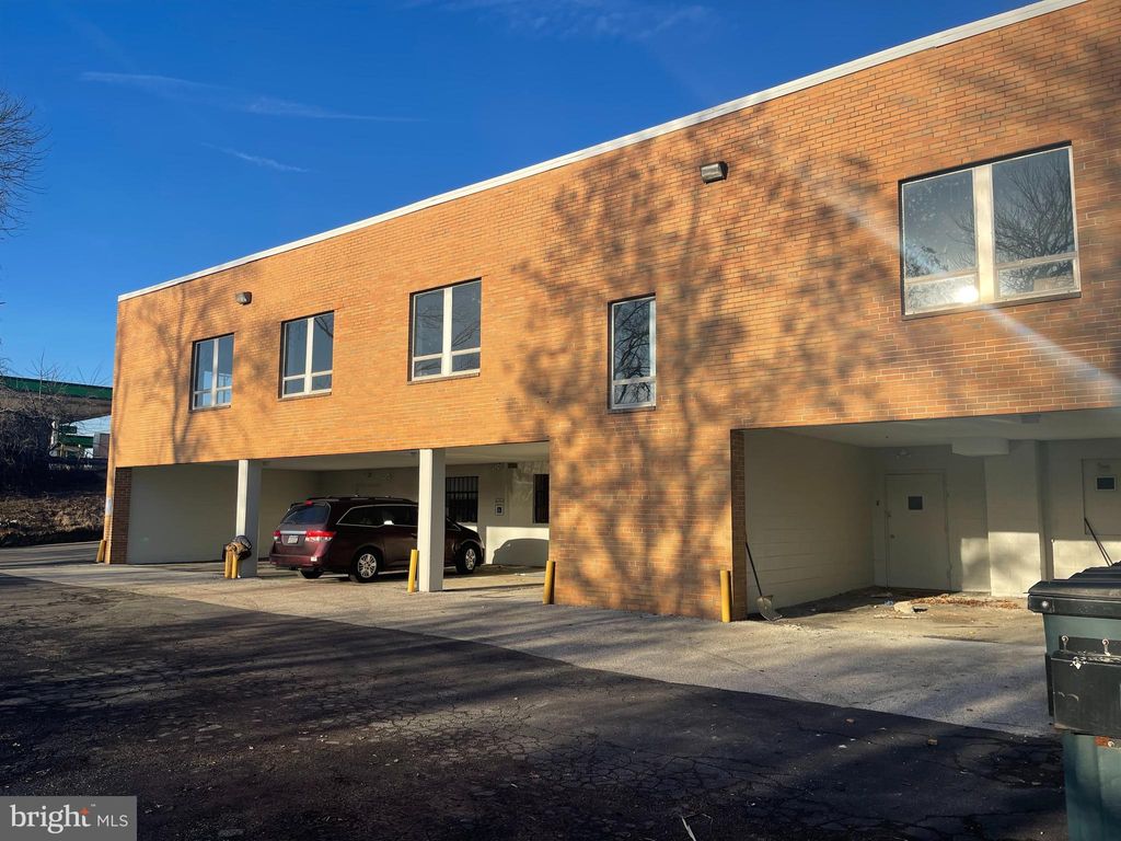 Photo of 4600 Edgmont Avenue #2, BROOKHAVEN, PA 19015 (MLS # PADE2075106)