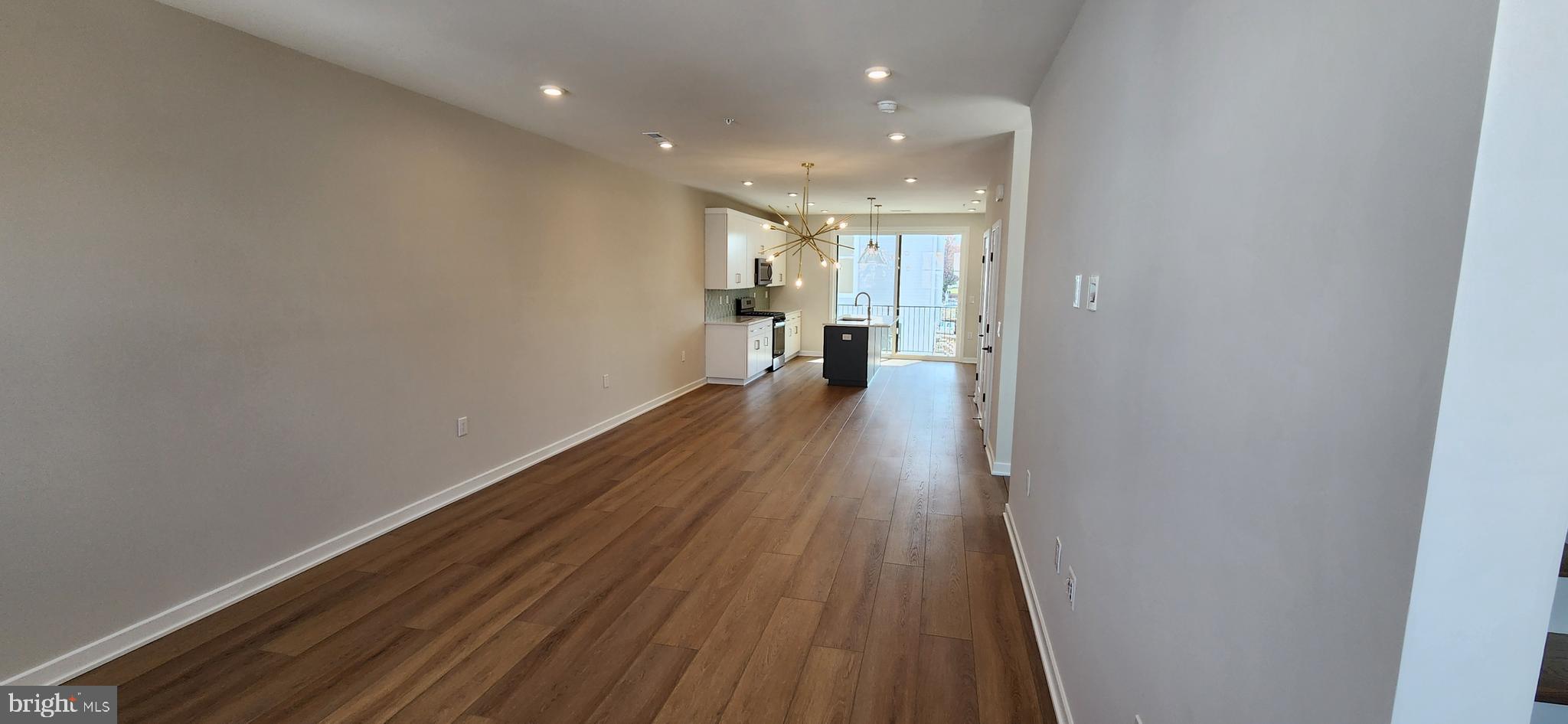 FAIRFAX - Residential Lease