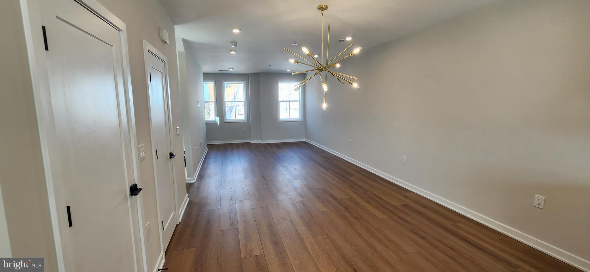 FAIRFAX - Residential Lease