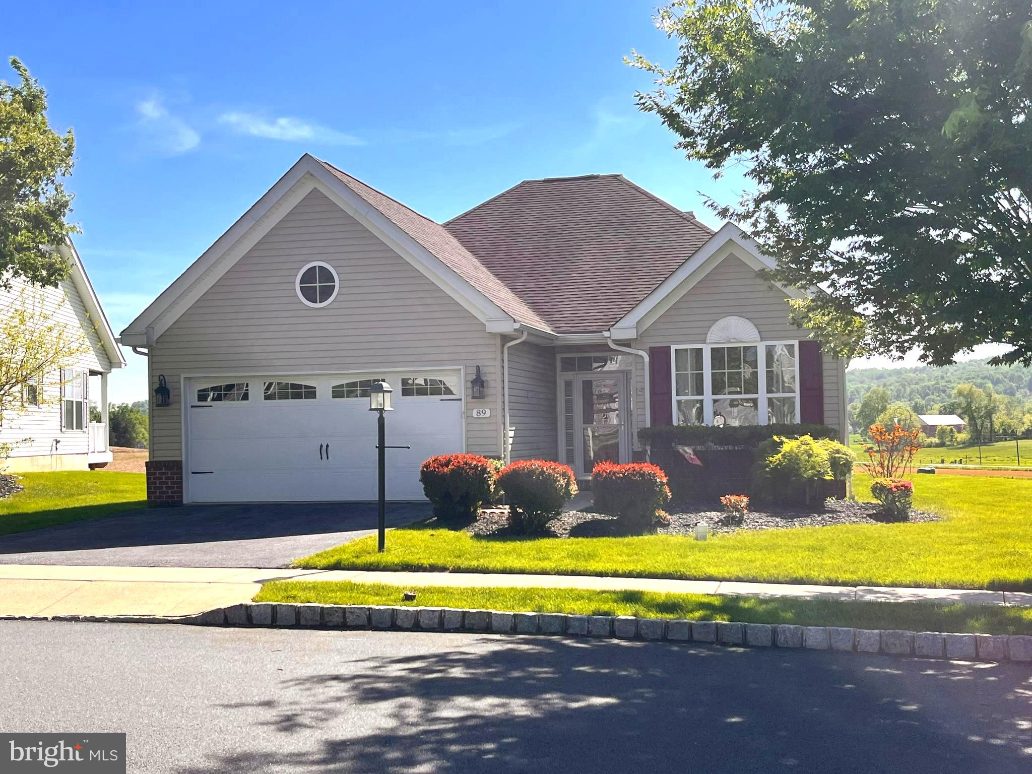 89 NEW HOPE BOULEVARD