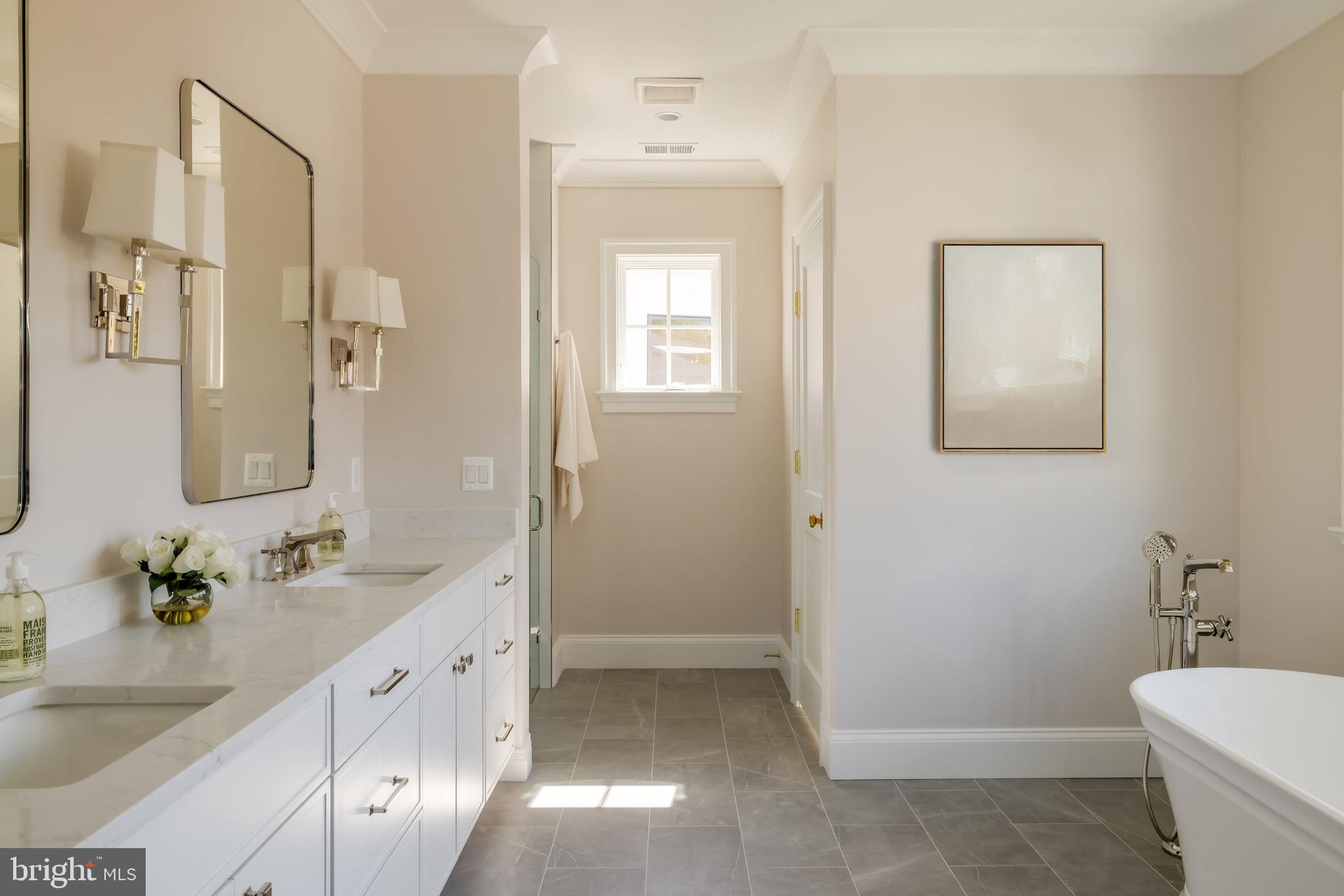 ASHTON HEIGHTS - Residential