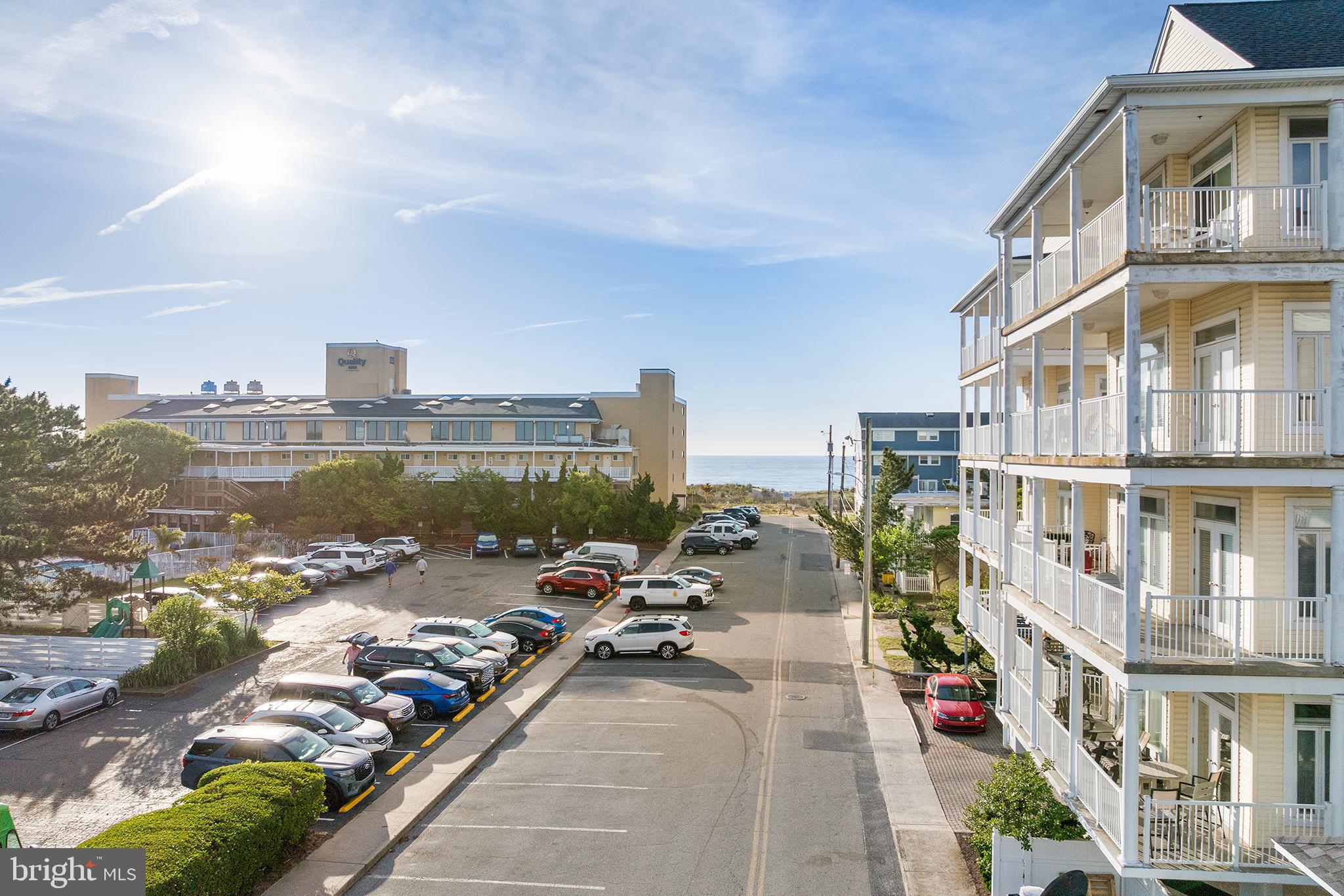 11 54th St # 203, Ocean City, MD, 21842, USA, 5 Bedrooms Bedrooms, ,5 BathroomsBathrooms,Condo,Active,11 54th St # 203,MDWO2039184