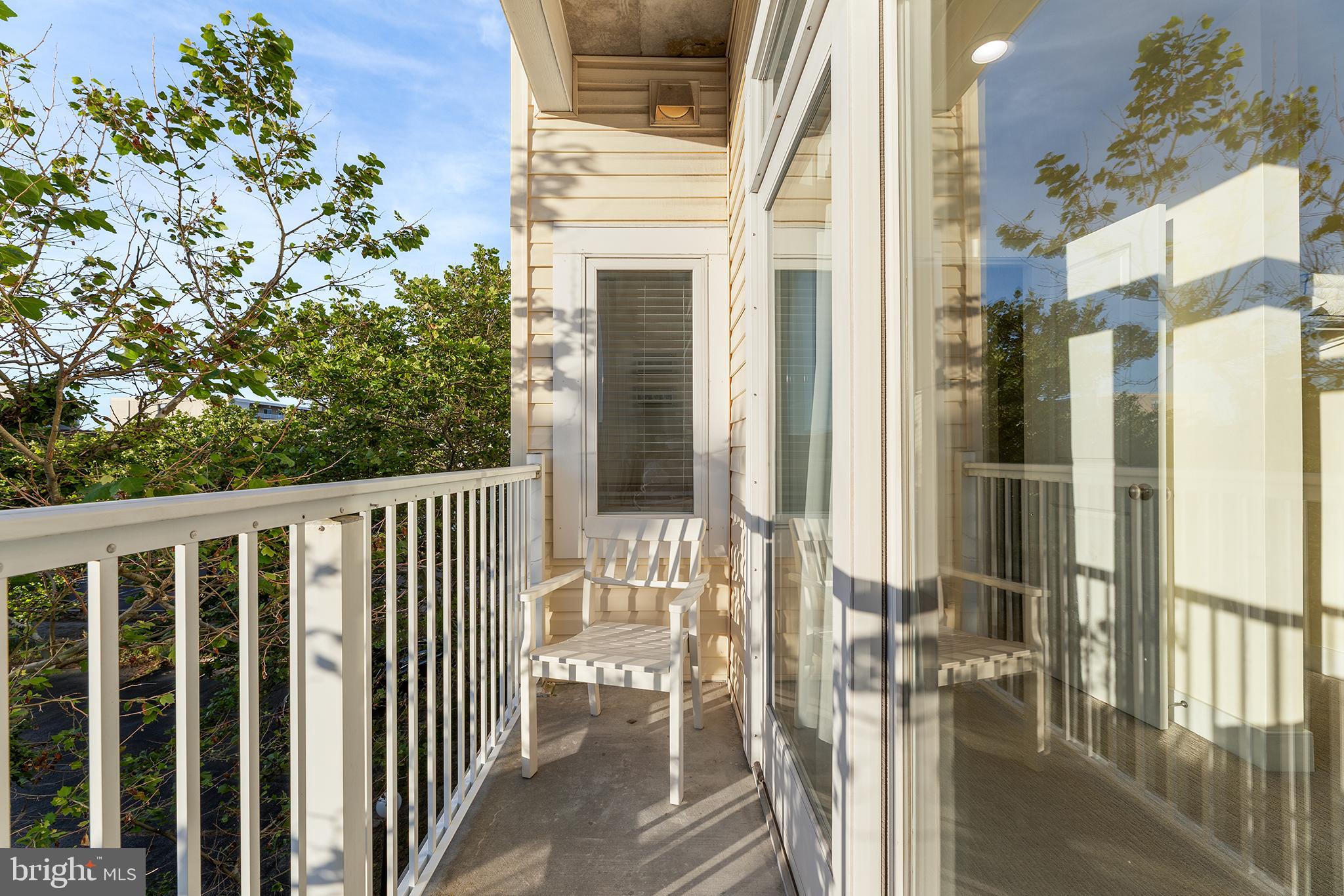11 54th St # 203, Ocean City, MD, 21842, USA, 5 Bedrooms Bedrooms, ,5 BathroomsBathrooms,Condo,Active,11 54th St # 203,MDWO2039184