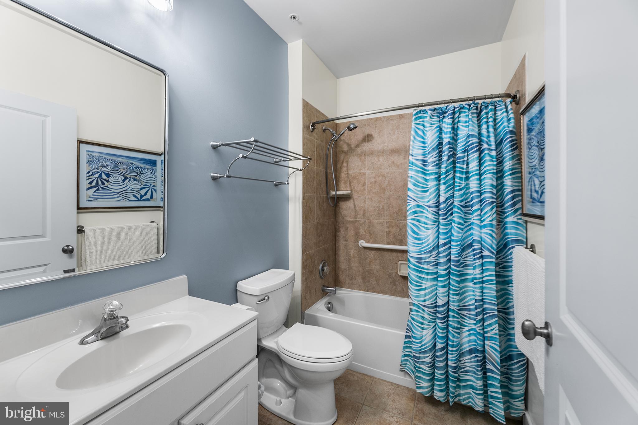 11 54th St # 203, Ocean City, MD, 21842, USA, 5 Bedrooms Bedrooms, ,5 BathroomsBathrooms,Condo,Active,11 54th St # 203,MDWO2039184