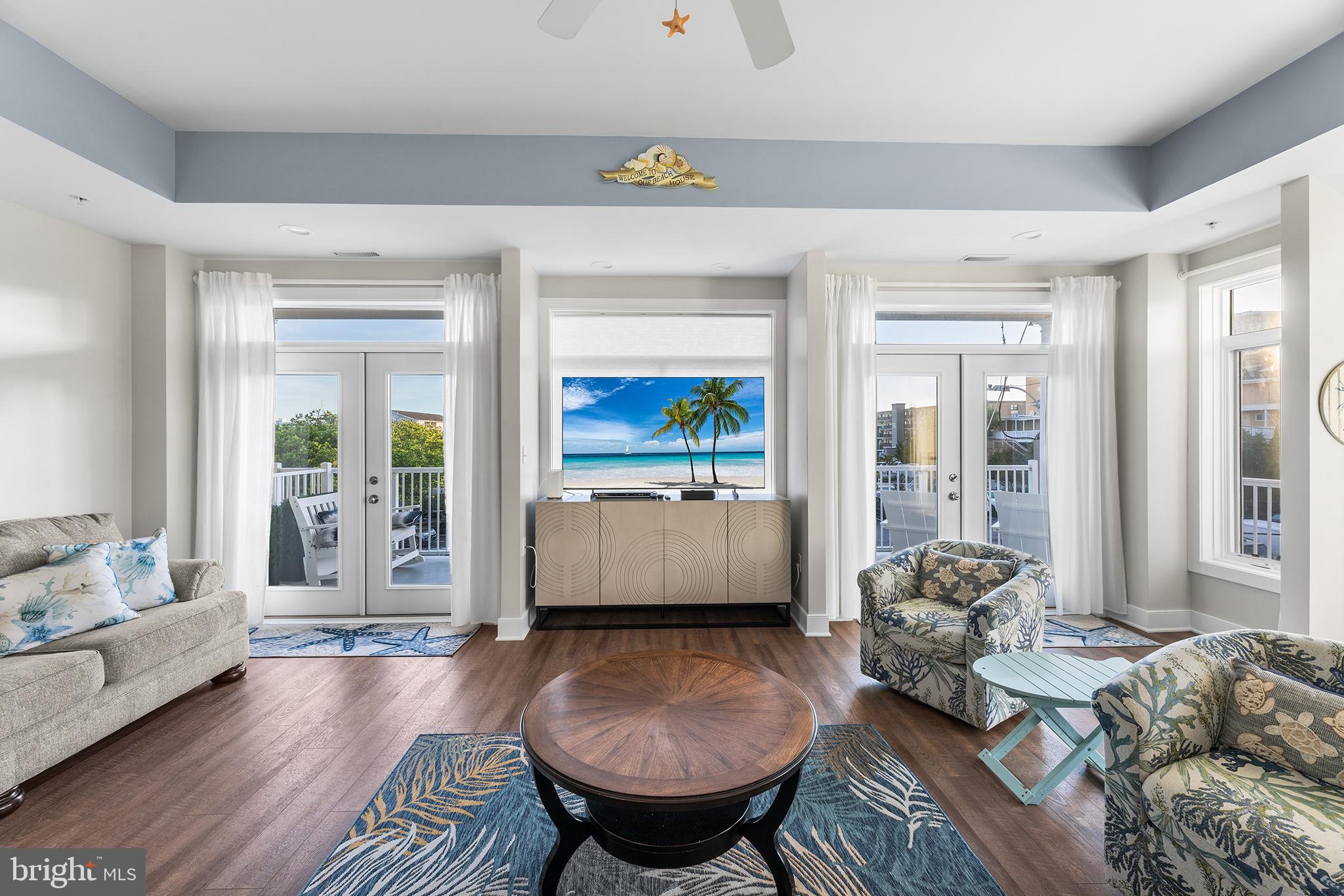 11 54th St # 203, Ocean City, MD, 21842, USA, 5 Bedrooms Bedrooms, ,5 BathroomsBathrooms,Condo,Active,11 54th St # 203,MDWO2039184