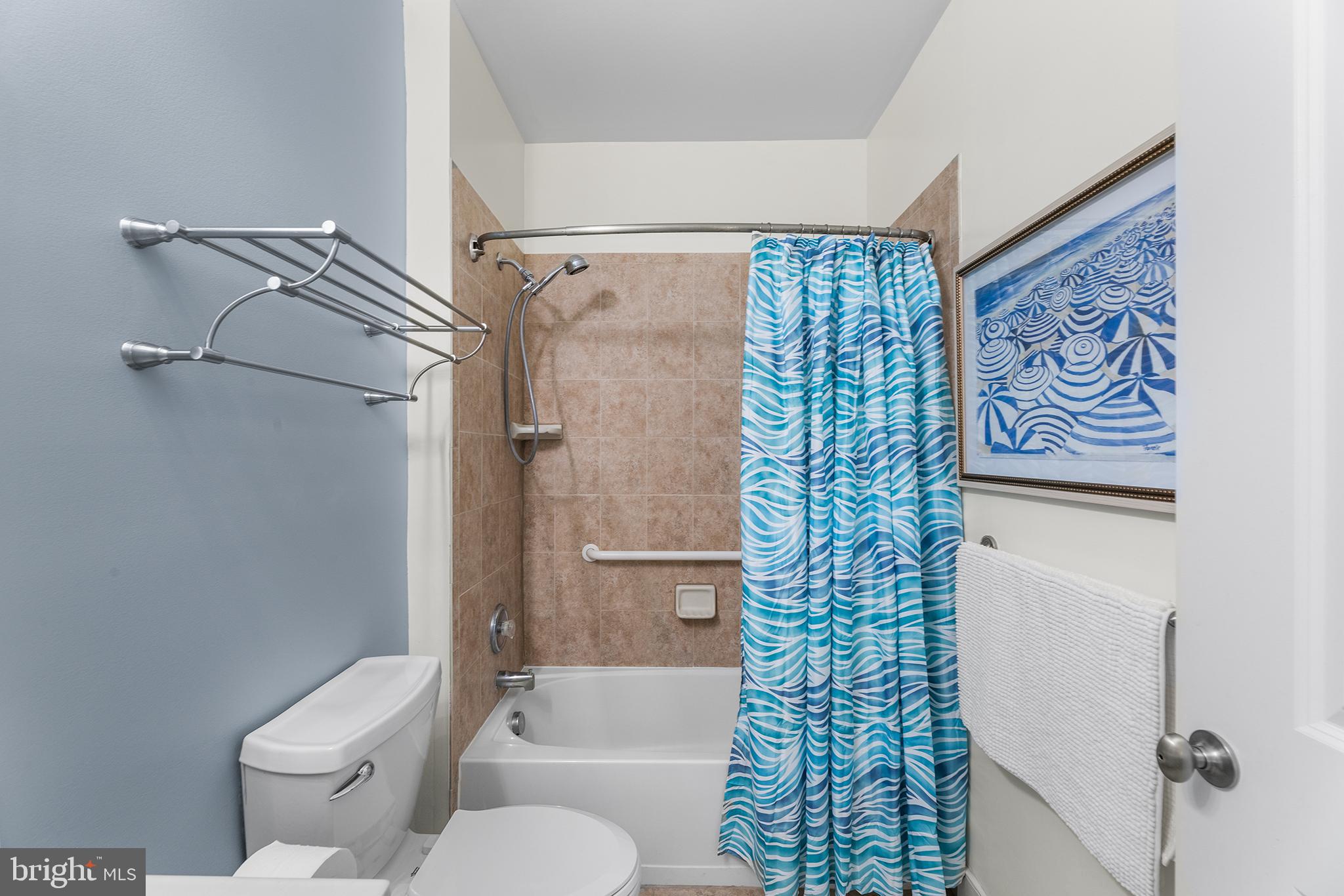 11 54th St # 203, Ocean City, MD, 21842, USA, 5 Bedrooms Bedrooms, ,5 BathroomsBathrooms,Condo,Active,11 54th St # 203,MDWO2039184
