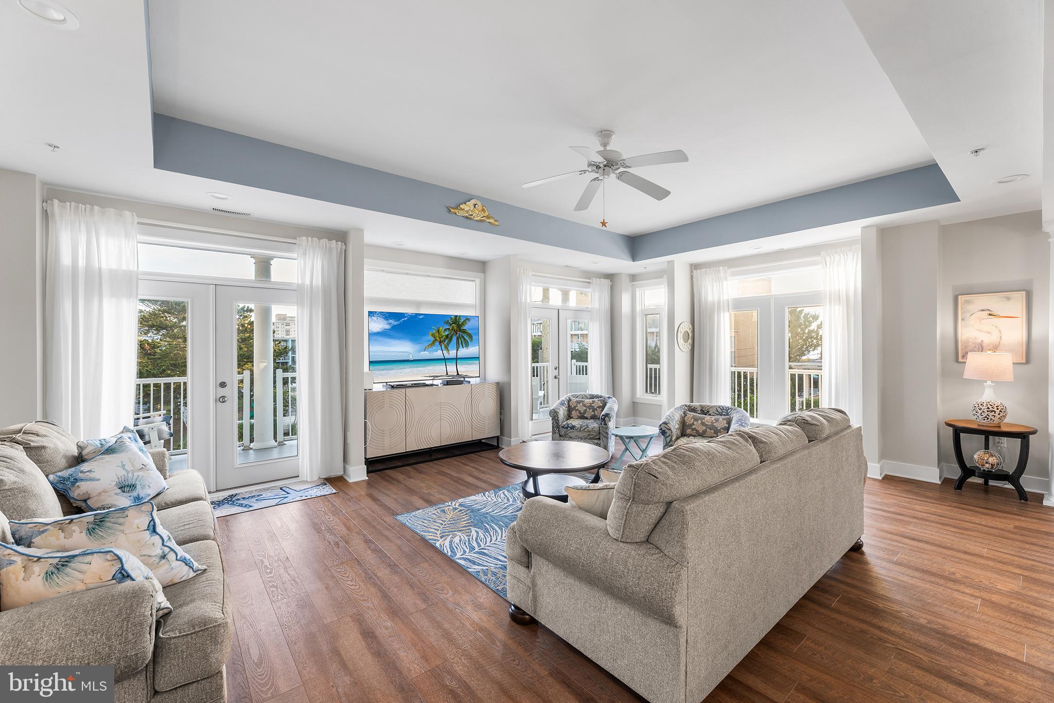 11 54th St # 203, Ocean City, MD, 21842, USA, 5 Bedrooms Bedrooms, ,5 BathroomsBathrooms,Condo,Active,11 54th St # 203,MDWO2039184
