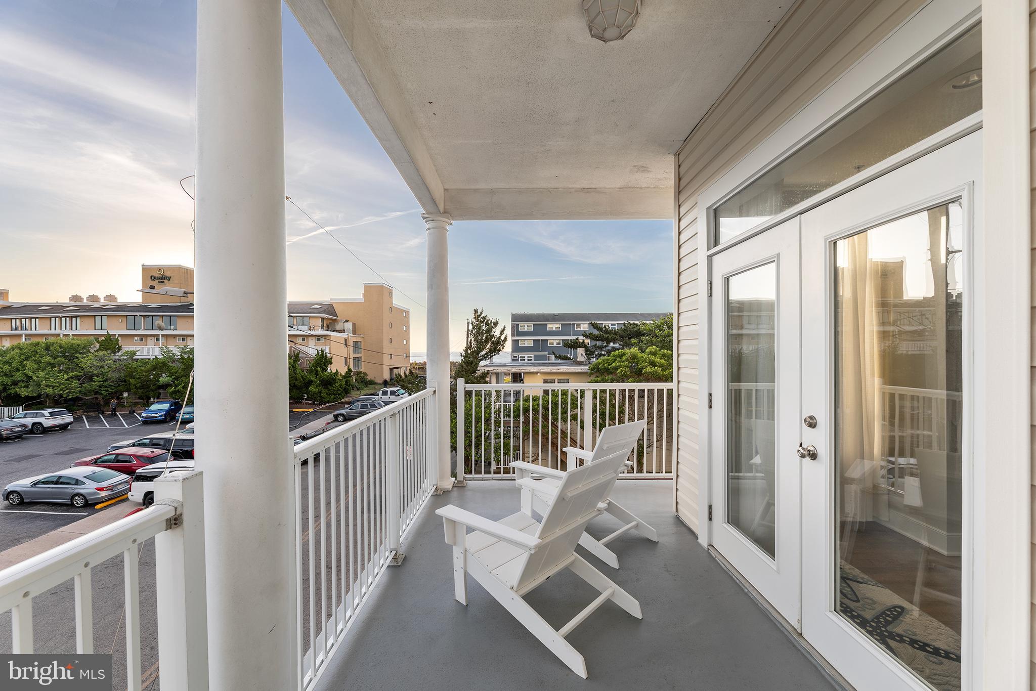 11 54th St # 203, Ocean City, MD, 21842, USA, 5 Bedrooms Bedrooms, ,5 BathroomsBathrooms,Condo,Active,11 54th St # 203,MDWO2039184