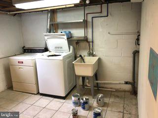 VIRGINIA HILLS - Residential Lease