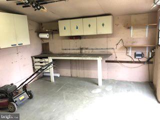 VIRGINIA HILLS - Residential Lease