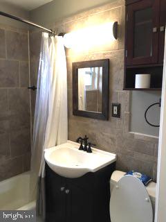 VIRGINIA HILLS - Residential Lease