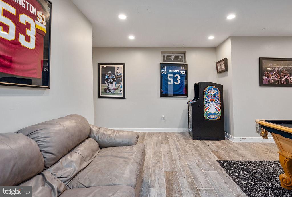 EVERGREEN WOODS - Residential