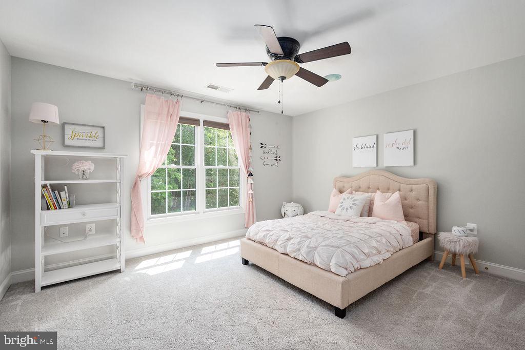 EVERGREEN WOODS - Residential