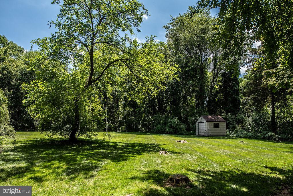 EVERGREEN WOODS - Residential