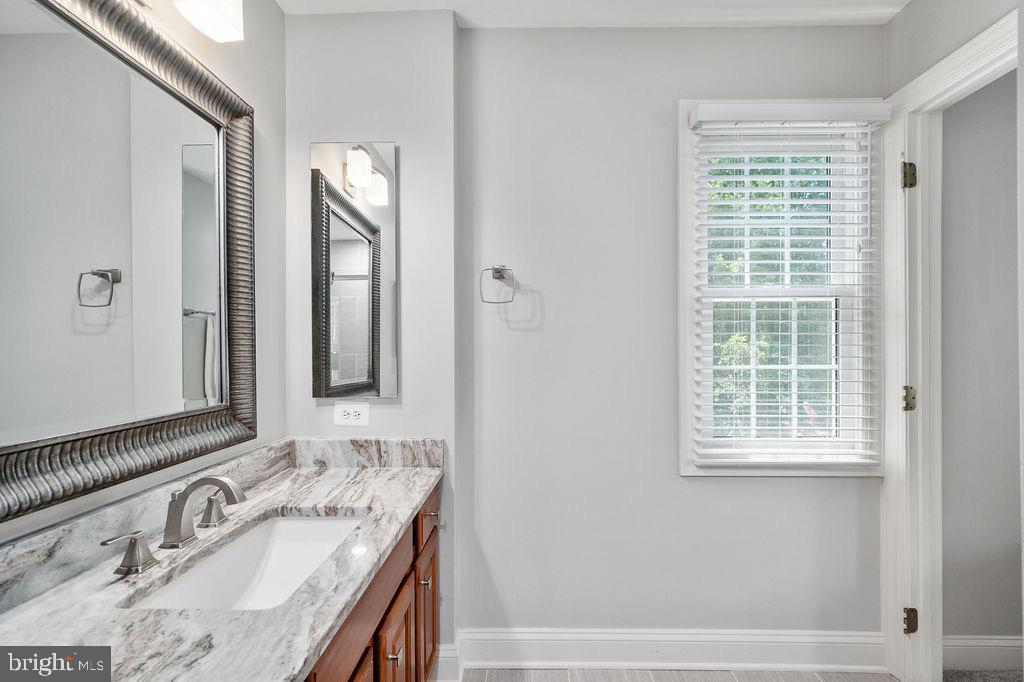 EVERGREEN WOODS - Residential