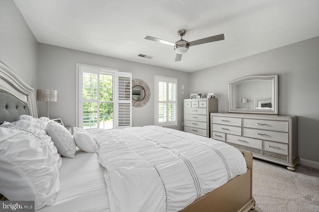 EVERGREEN WOODS - Residential