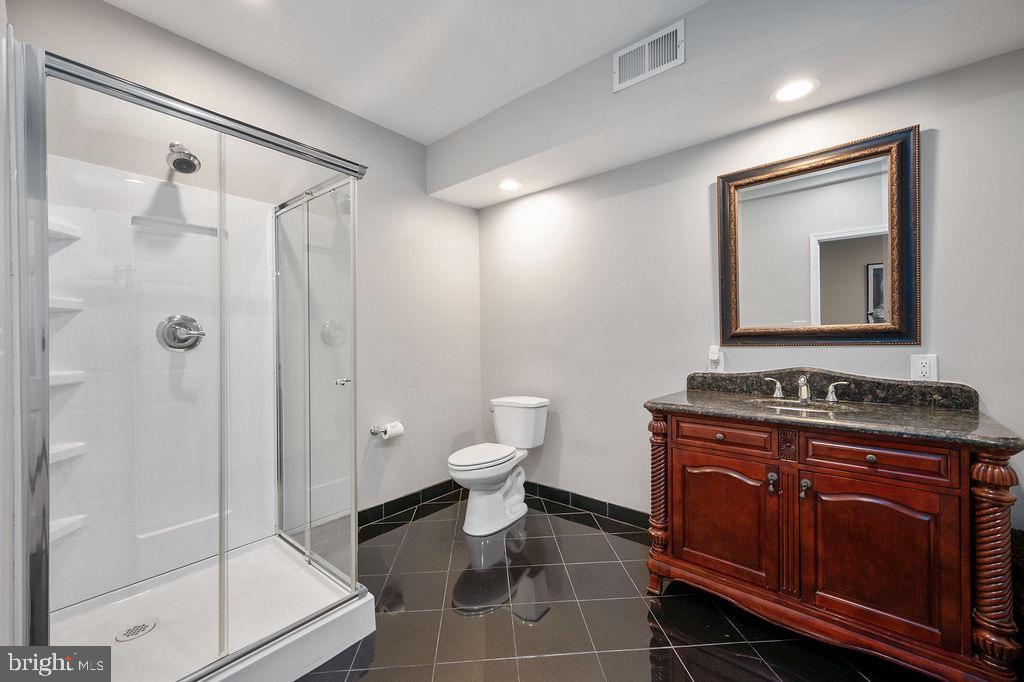 EVERGREEN WOODS - Residential