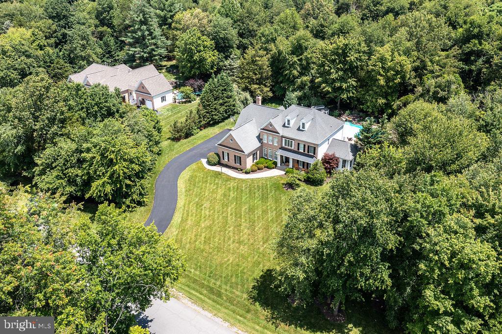 EVERGREEN WOODS - Residential