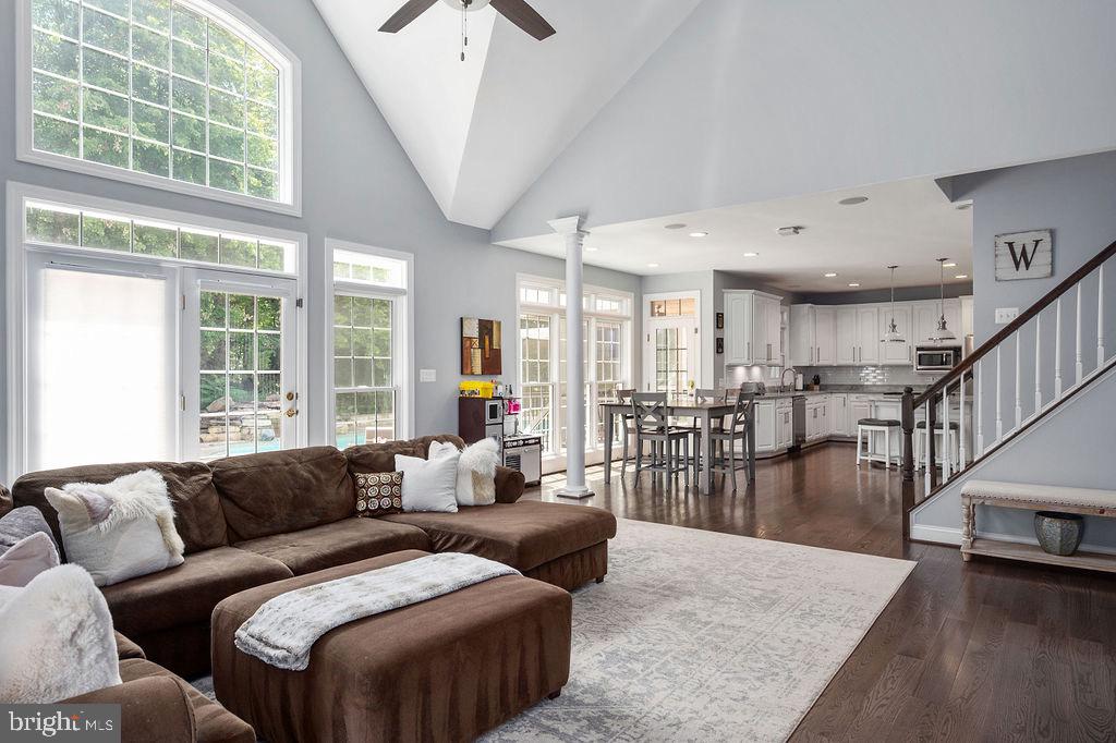 EVERGREEN WOODS - Residential