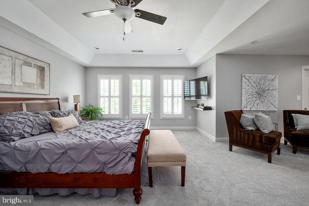 EVERGREEN WOODS - Residential