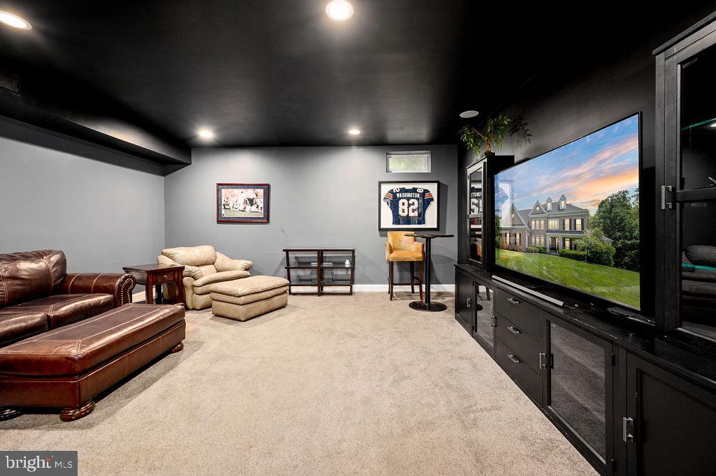 EVERGREEN WOODS - Residential