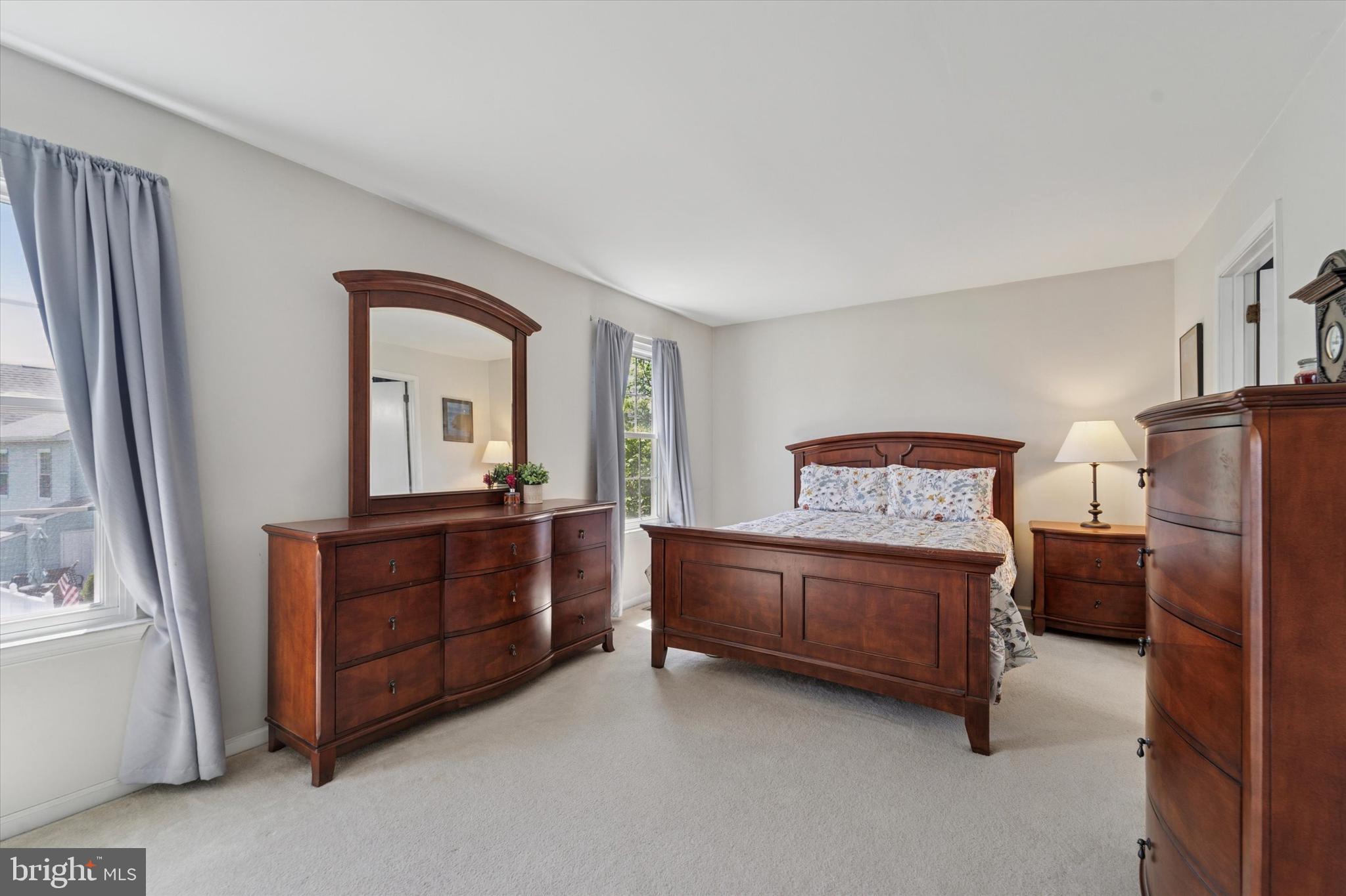 CHERRY TREE KNOLL - Residential