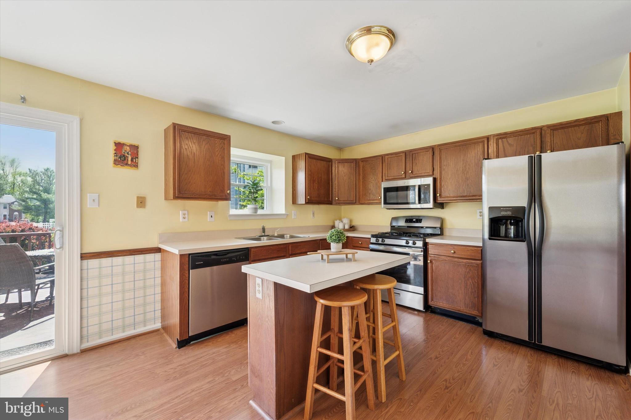 CHERRY TREE KNOLL - Residential