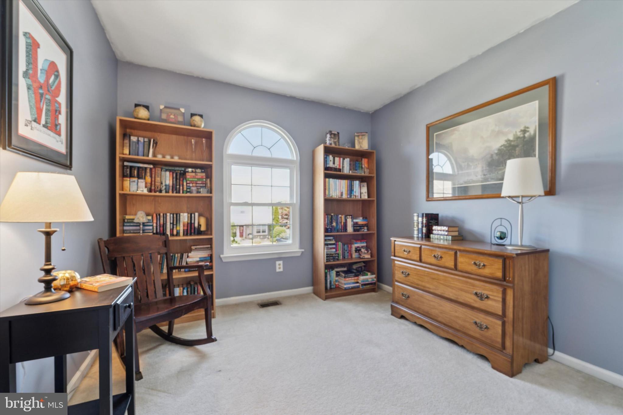 CHERRY TREE KNOLL - Residential