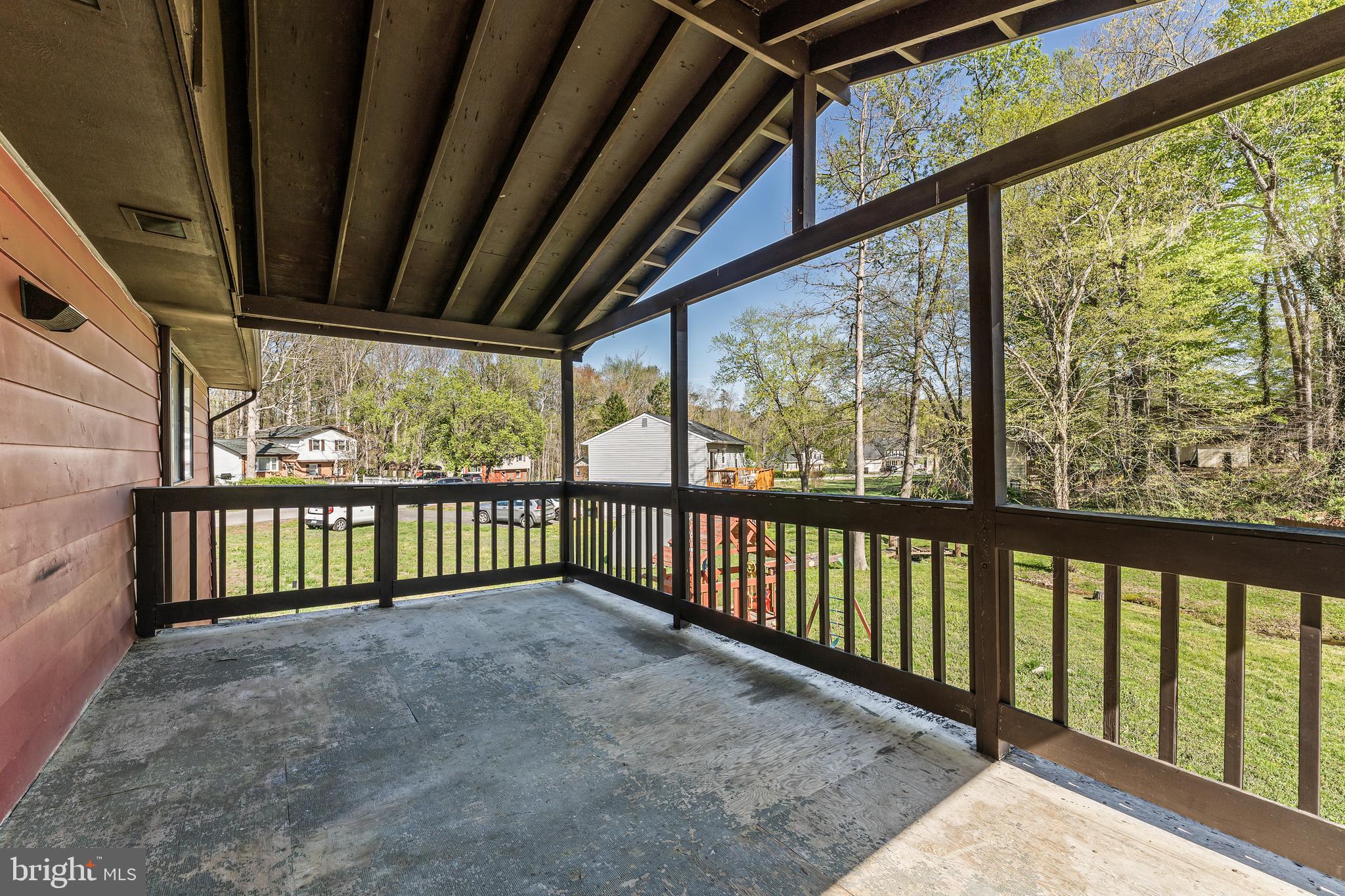 STONEYBROOKE - Residential Lease