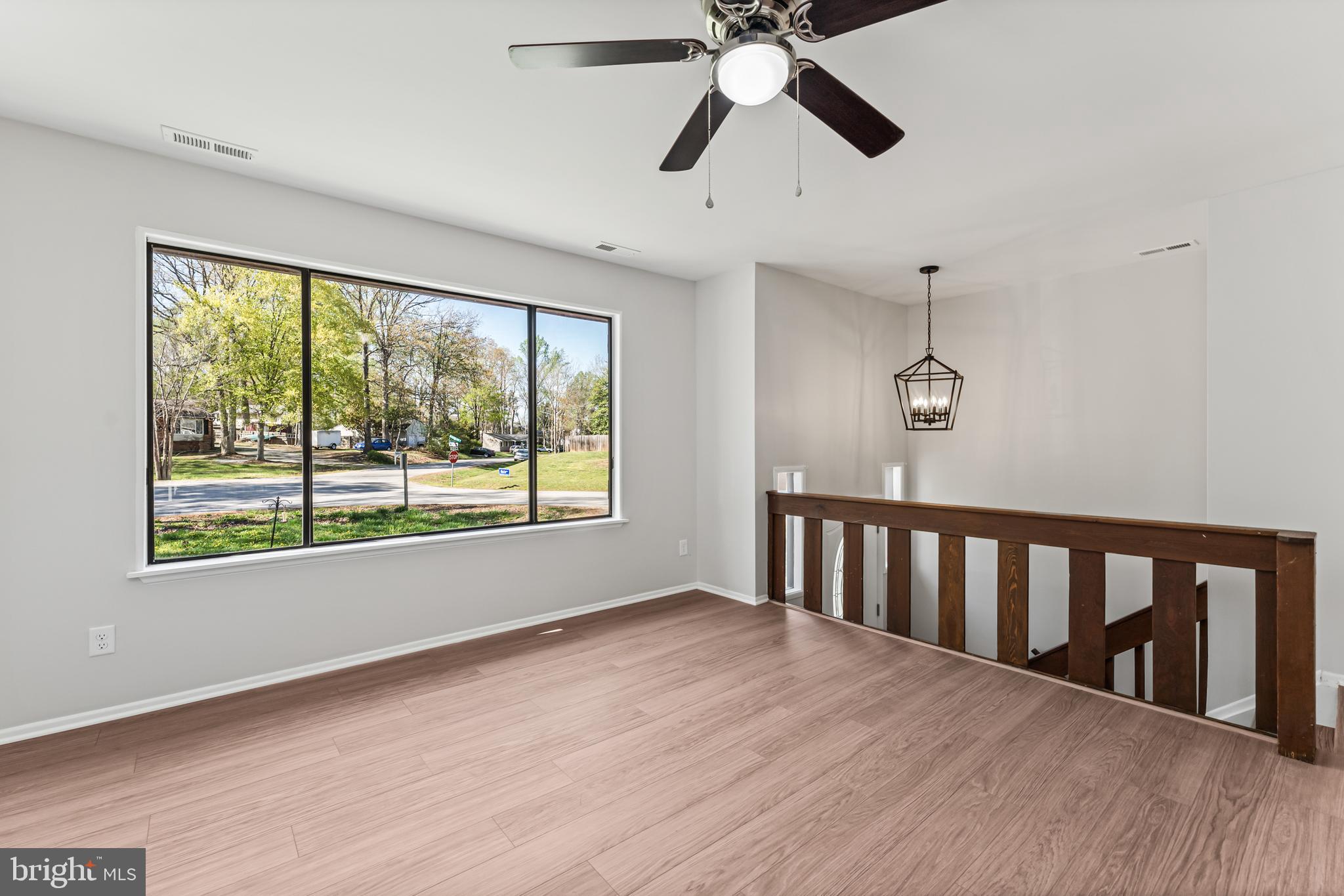 STONEYBROOKE - Residential Lease