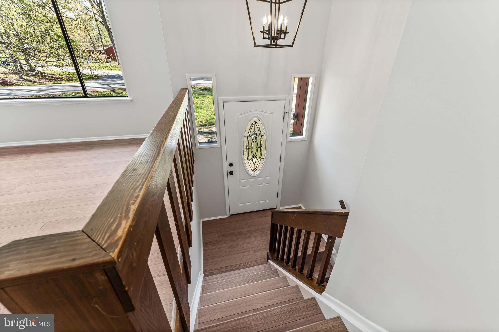 STONEYBROOKE - Residential Lease